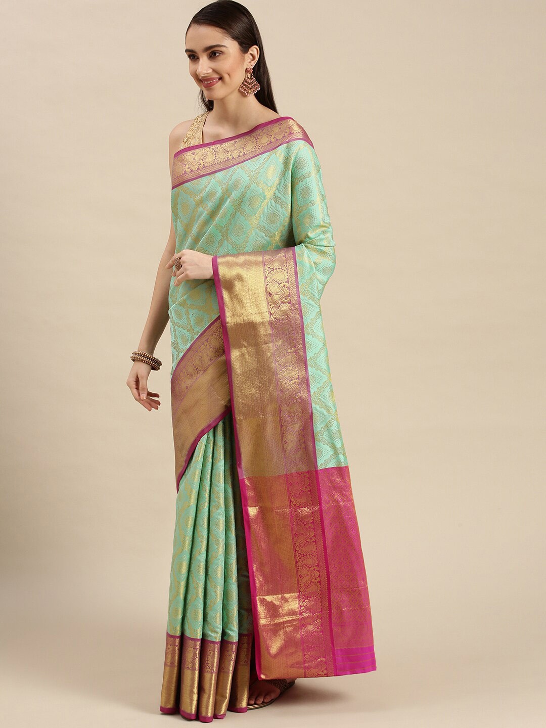 

AVANTIKA FASHION Ethnic Motifs Woven Design Zari Pure Silk Kanjeevaram Saree, White