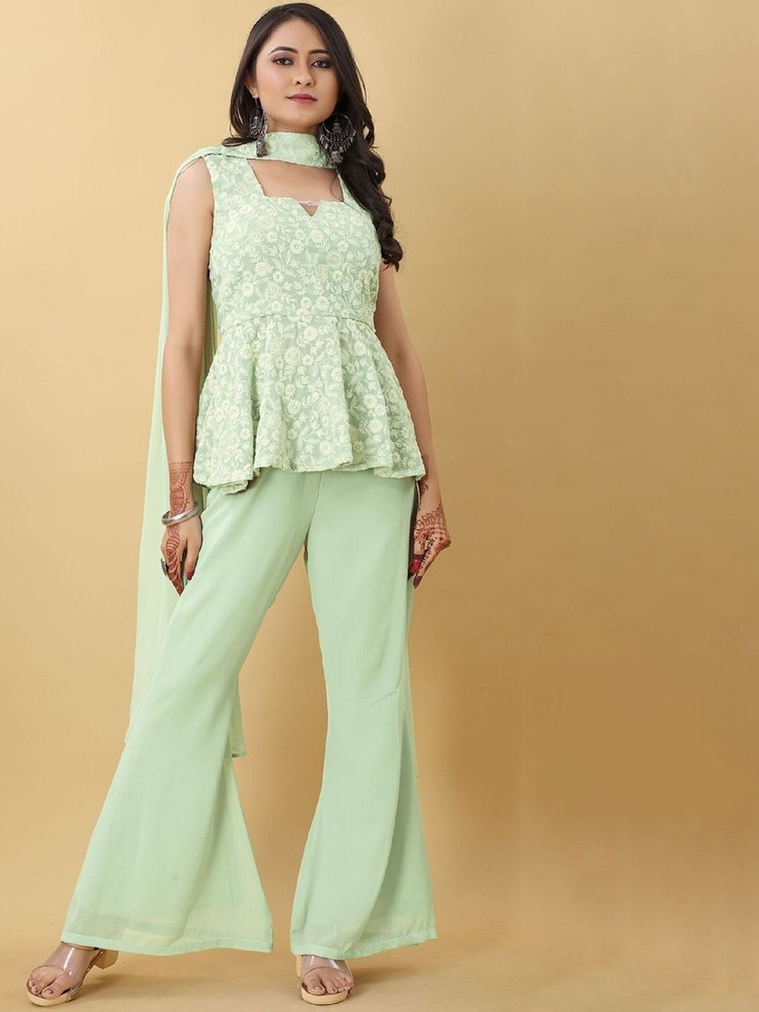 

YOYO Fashion Floral Embroidered Regular Kurti With Sharara & Dupatta, Green