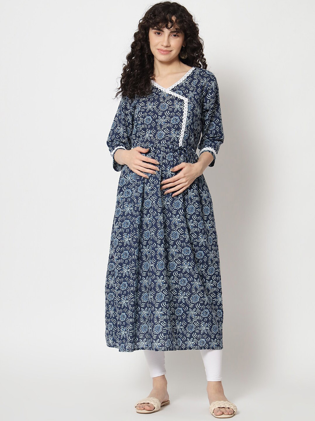 

Aujjessa Floral Printed Maternity Anarkali Pure Cotton Kurta, Navy blue