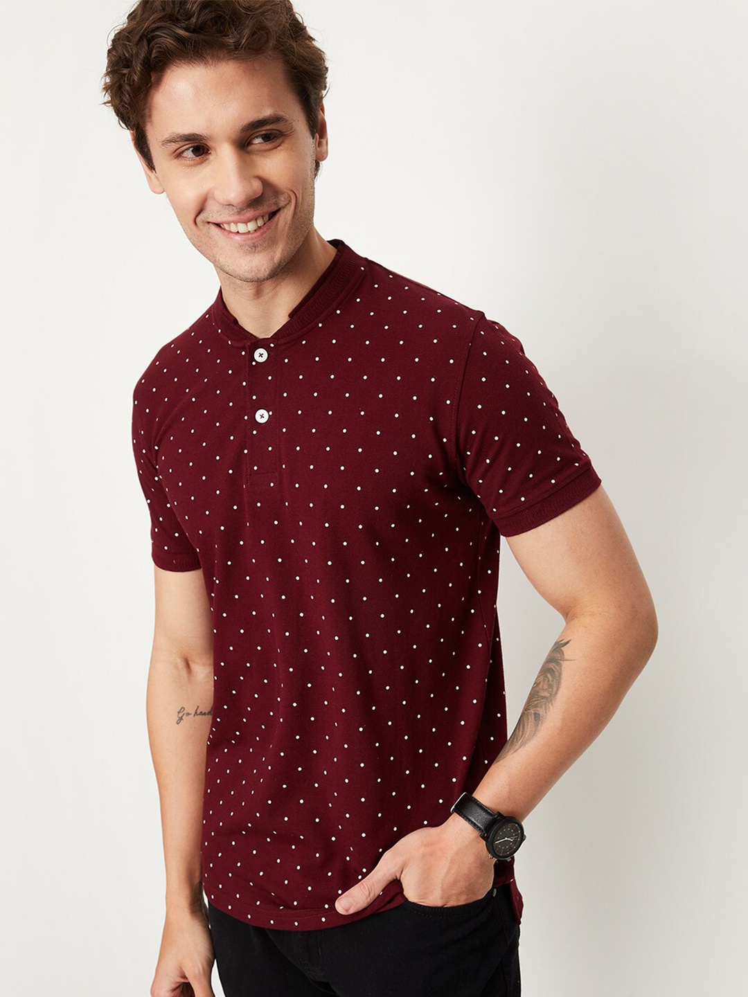 

max Polka Dots Printed Henley Neck T-Shirt, Maroon