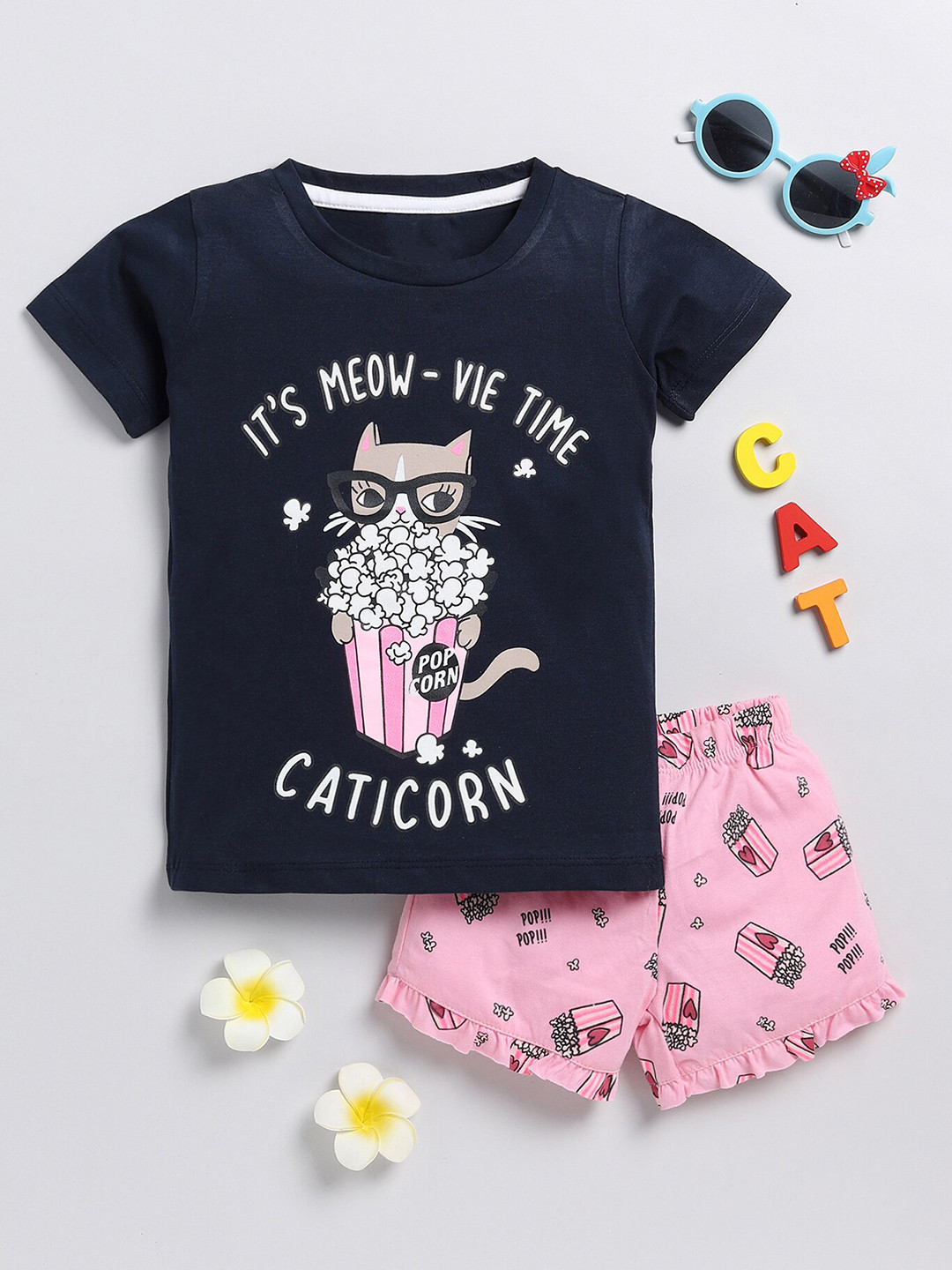 

YK Girls Printed Round Neck Short Sleeves T-shirt with Shorts Clothing Set, Navy blue