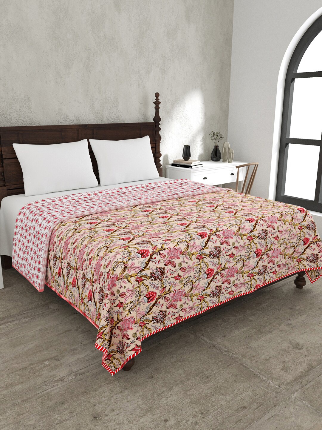 

JAIPUR FABRIC Pink & White Floral Mild Winter 120 GSM Double Bed Dohar