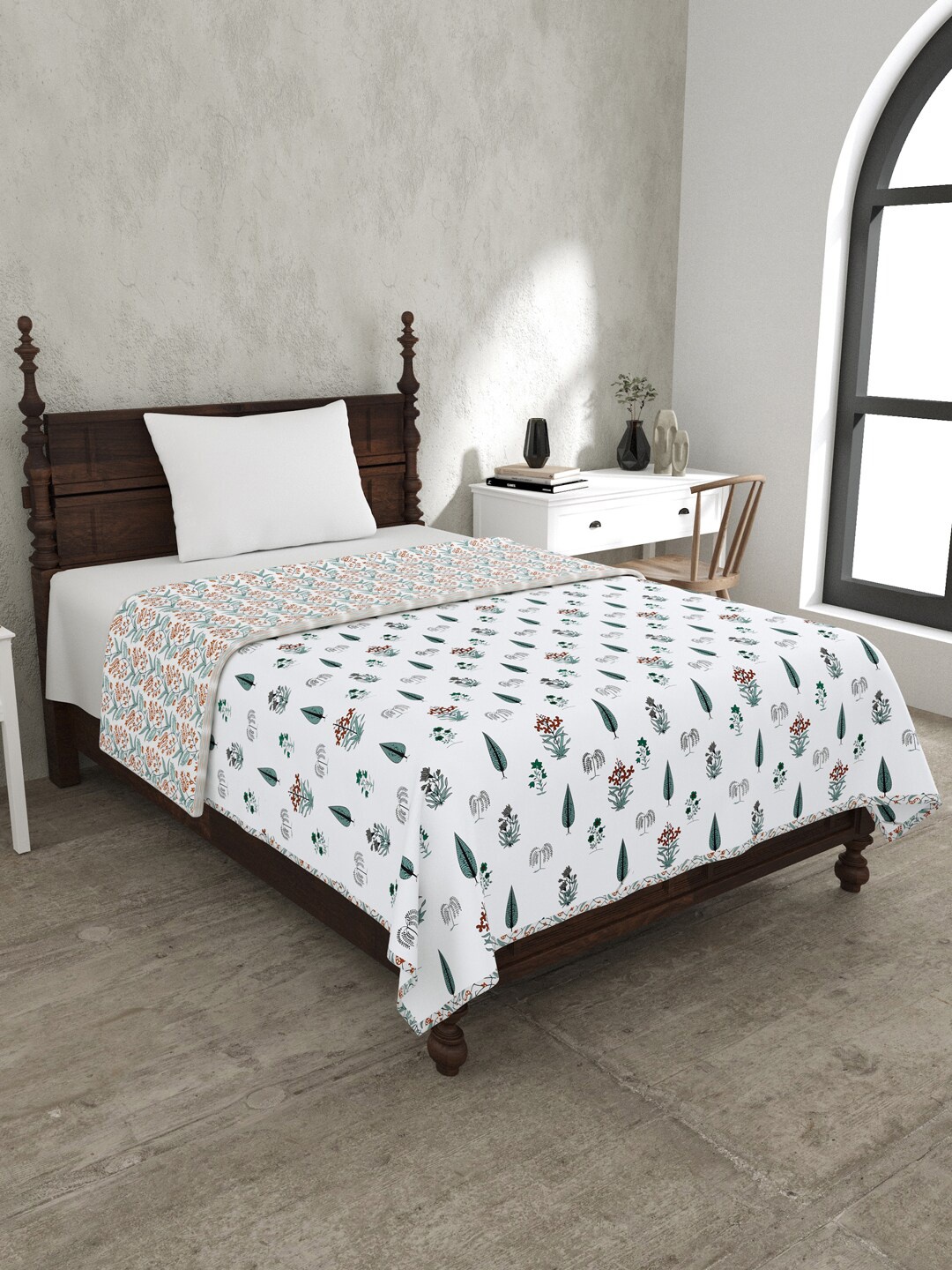 

JAIPUR FABRIC White & Green Floral Mild Winter 120 GSM Single Bed Dohar