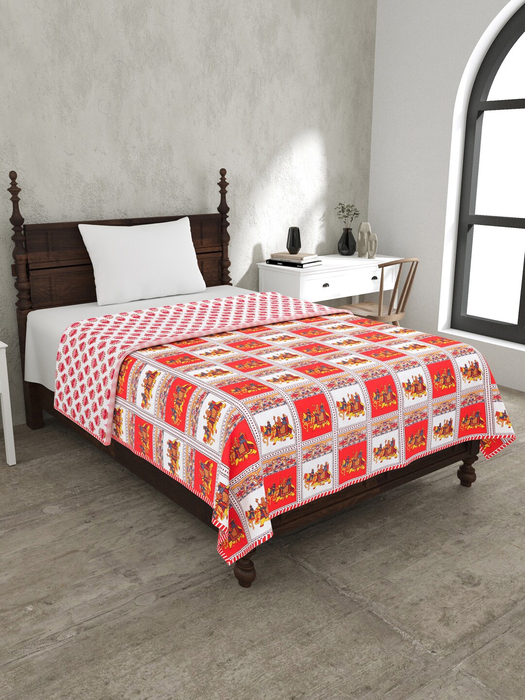 

JAIPUR FABRIC Red & Pink Ethnic Motifs Mild Winter 120 GSM Single Bed Dohar