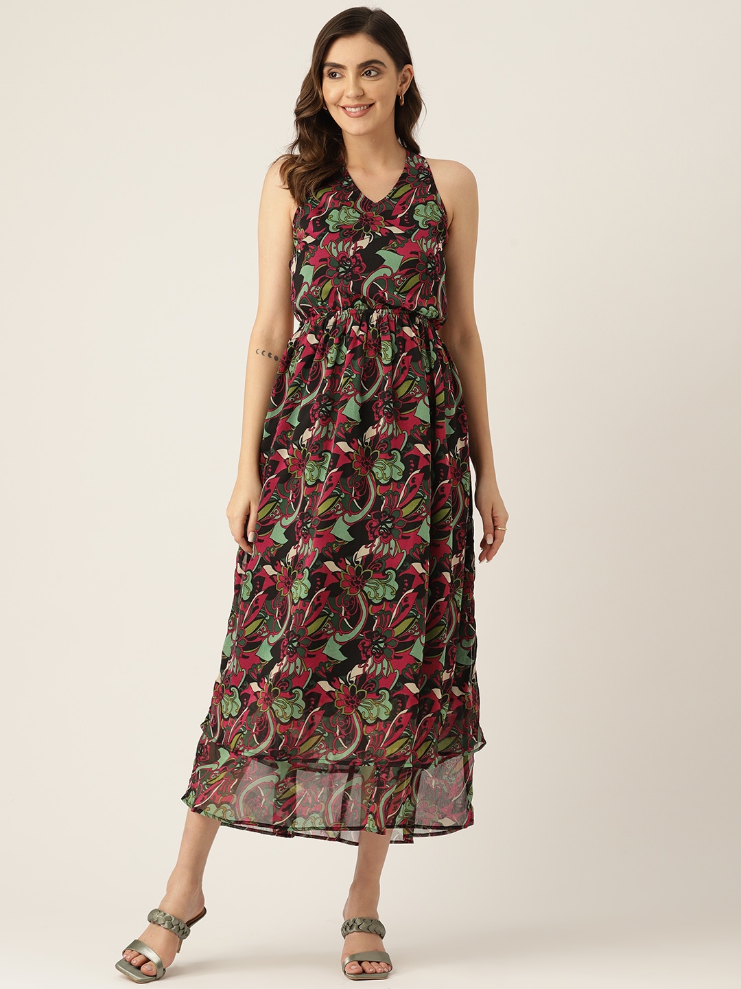 

LABEL REGALIA Green & Maroon Floral Print Chiffon A-Line Maxi Dress