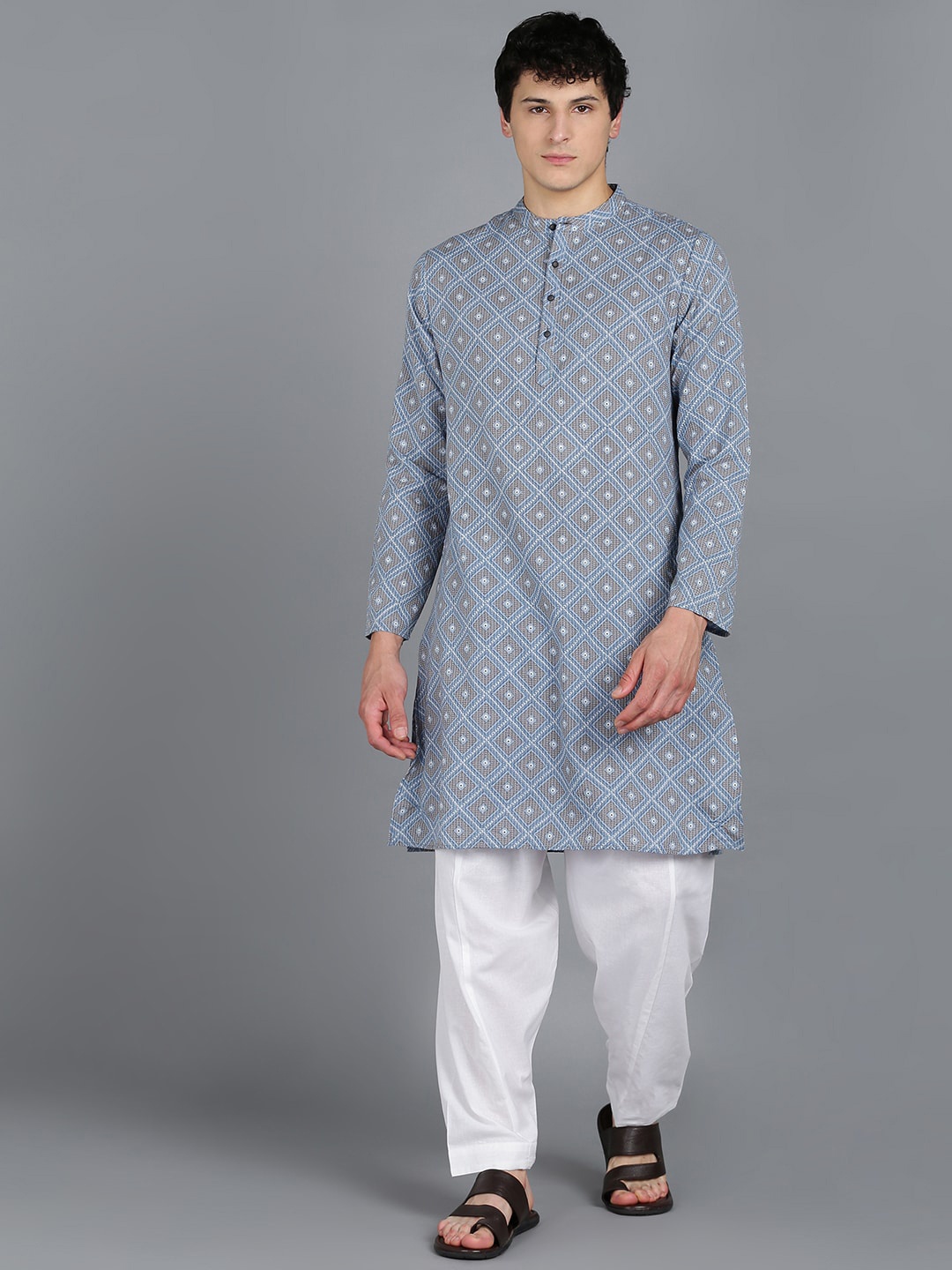 

HERE&NOW Geometric Printed Regular Pure Cotton Kurta with Pyjamas, Blue