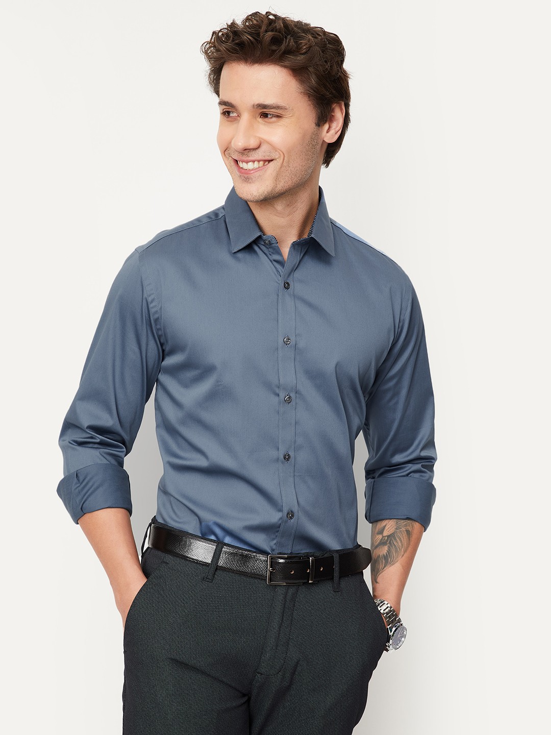 

max Men Grey Opaque Casual Shirt