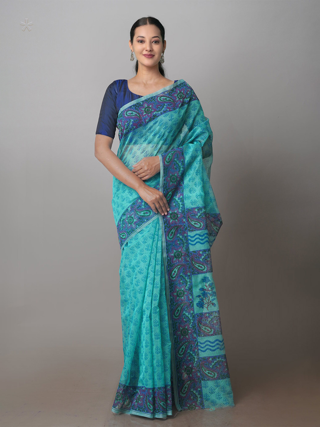 

Unnati Silks Ethnic Motifs Printed Supernet Patola Saree, Green