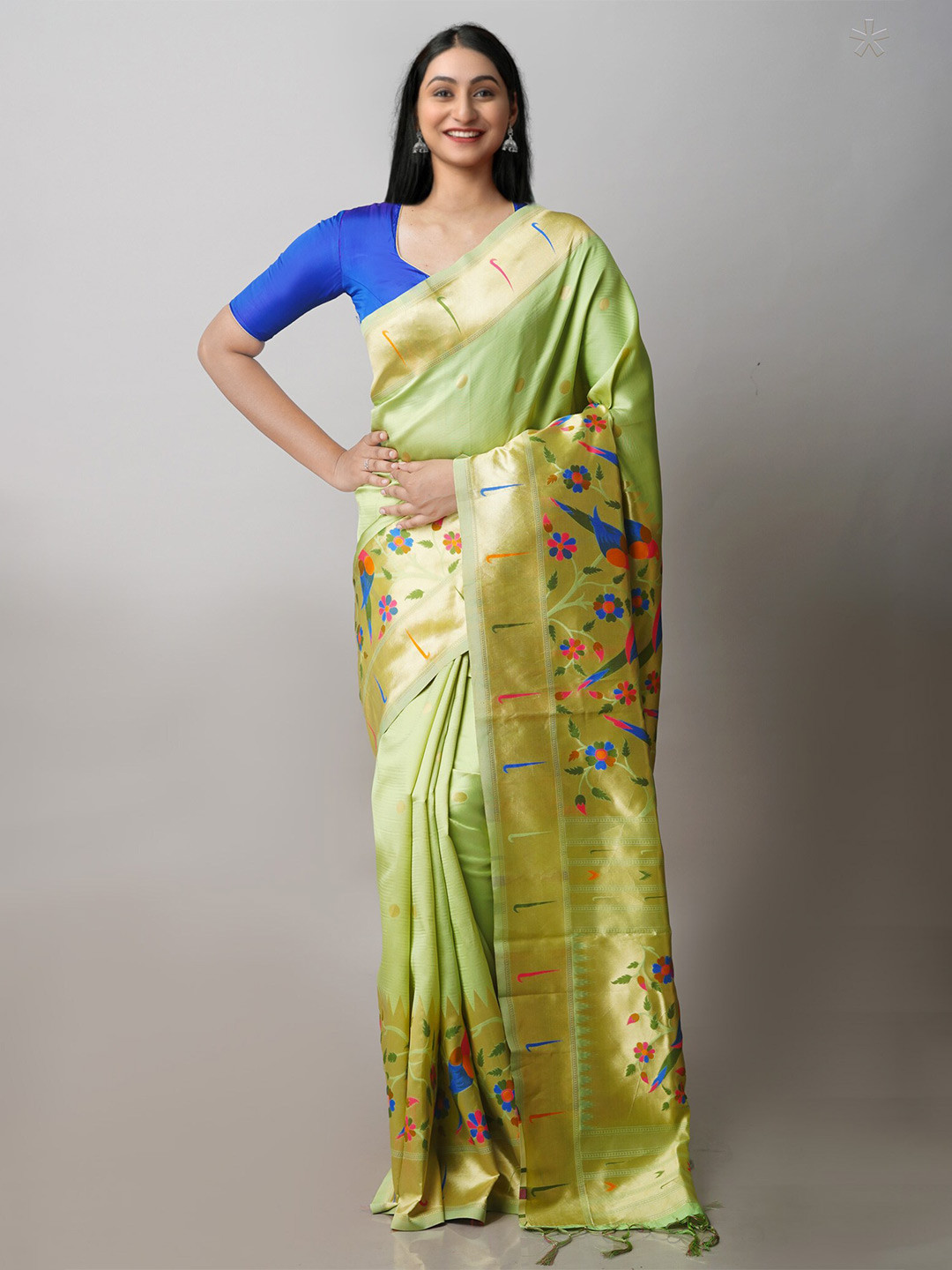 

Unnati Silks Woven Design Silk Blend Paithani Saree, Green