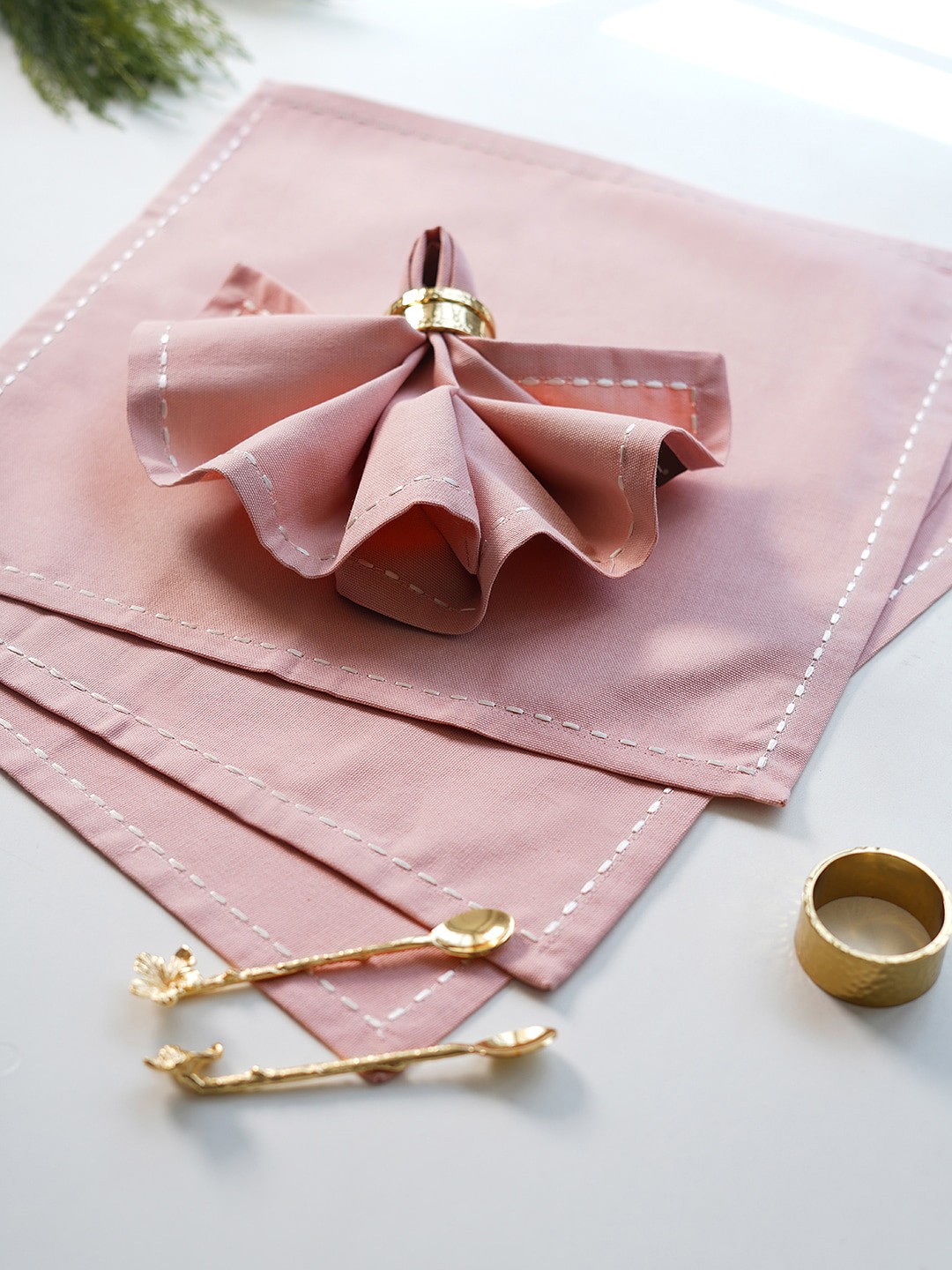 

Pure Home and Living Pink 4 Pieces Cotton Table Napkins