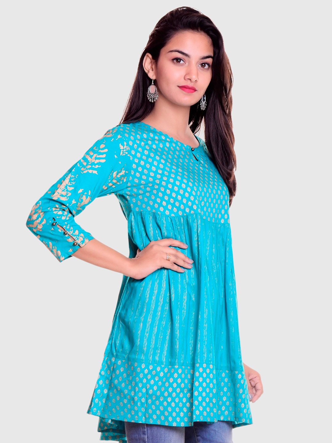 

METRO-FASHION Ethnic Motifs Printed Keyhole Neck Kurta, Blue