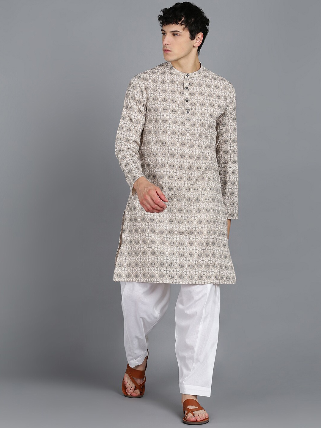 

MALHAAR Ethnic Motifs Printed Pure Cotton Kurta With Pyjamas, Grey