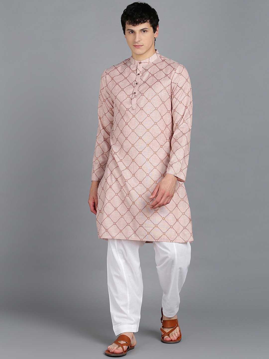 

MALHAAR Band Collar Geometeric Printed Kurta with Salwar, Peach