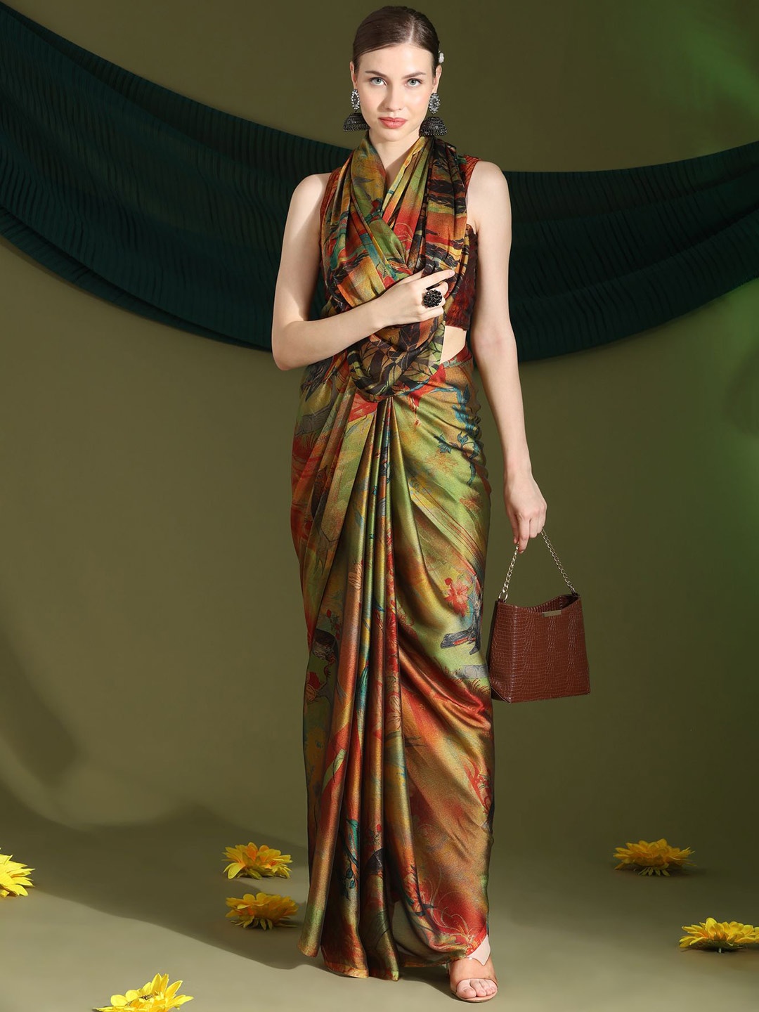 

Phenav Women Floral Printed Silk Cotton Saree, Green