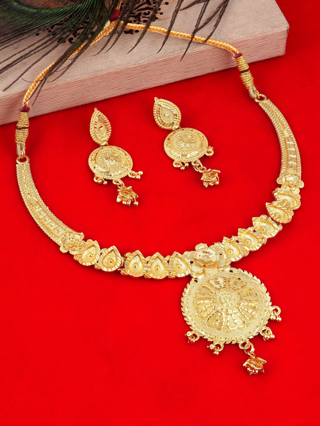 

MANSIYAORANGE One Gram Gold-Plated Choker Necklace & Earrings