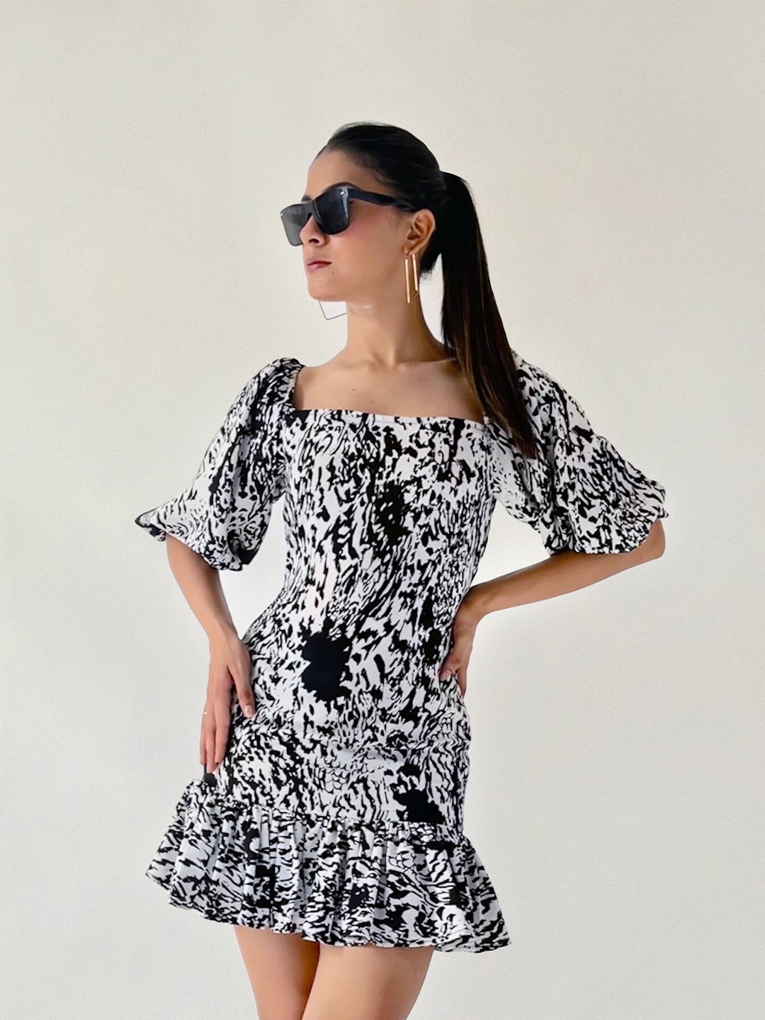 

Taggd Animal Print Puff Sleeves Crepe A-Line Mini Dress, White