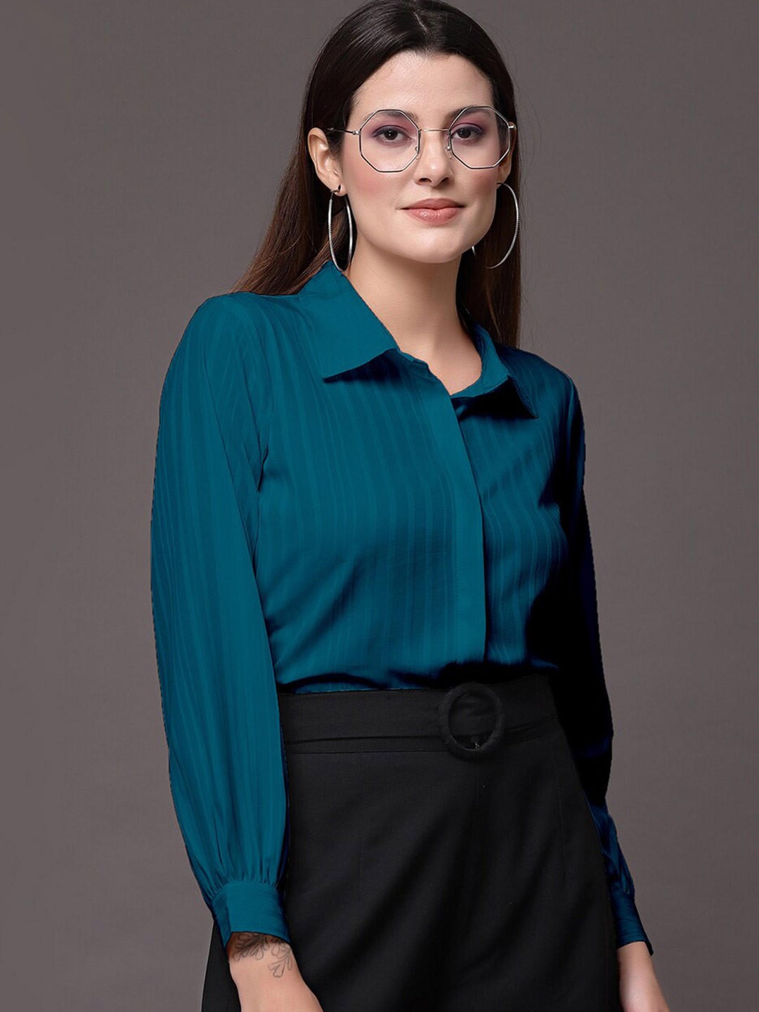 

Selvia Vertical Striped Spread Collar Casual Shirt, Teal