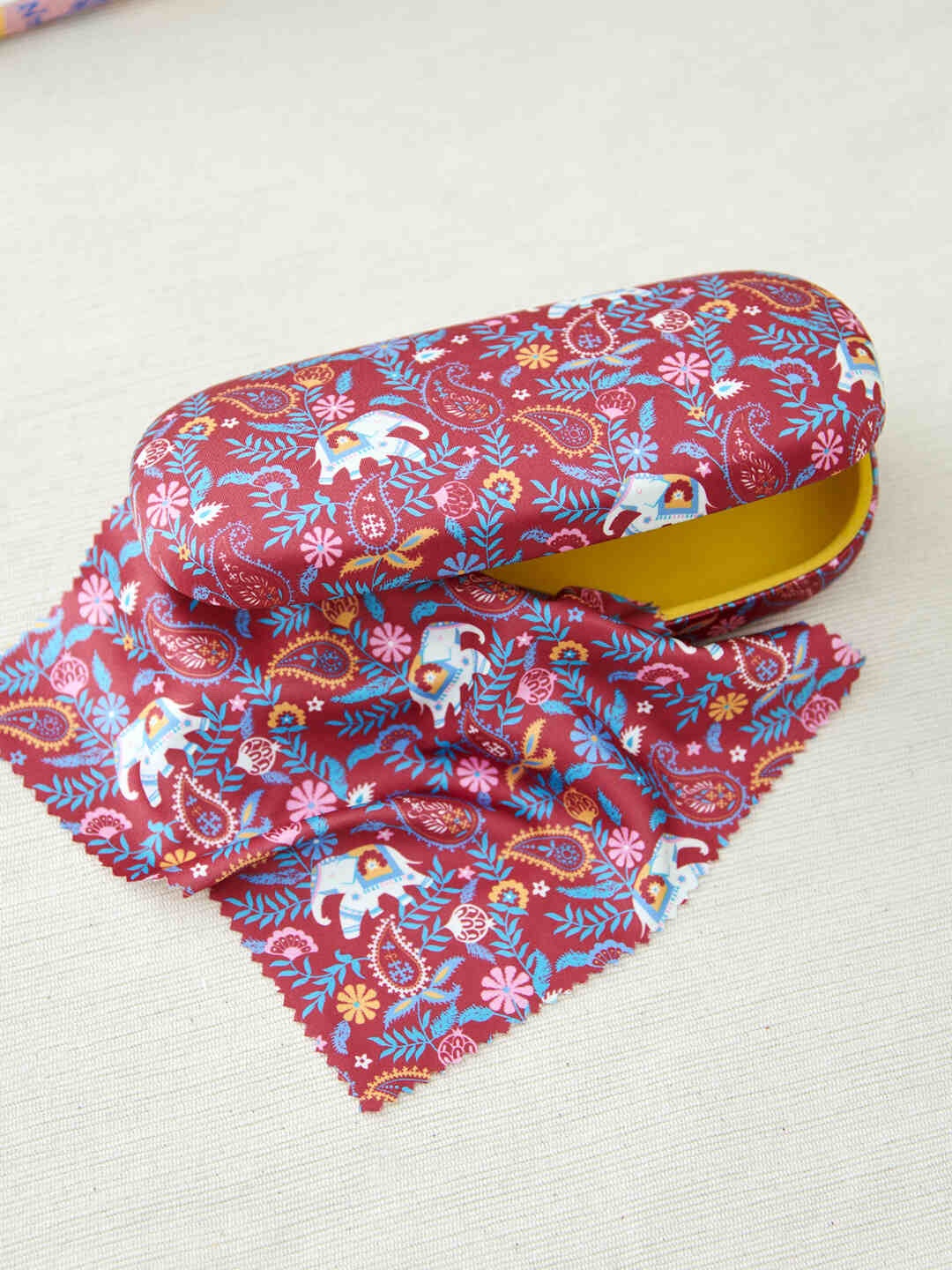 

Chumbak Paisley Printed Sunglasses Case, Red