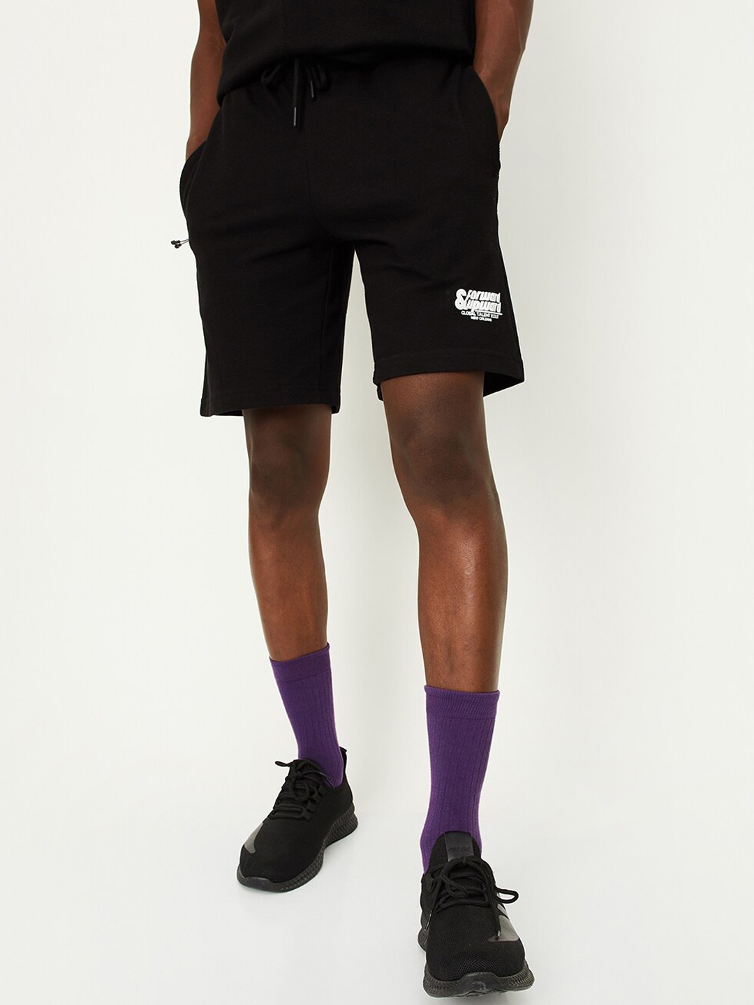 

max Men Mid-Rise Above Knee Length Sports Shorts, Black