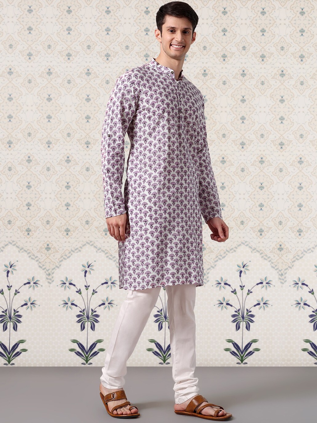 

Ode by House of Pataudi Purple & White Floral Printed Pure Cotton Kurta With Churidar