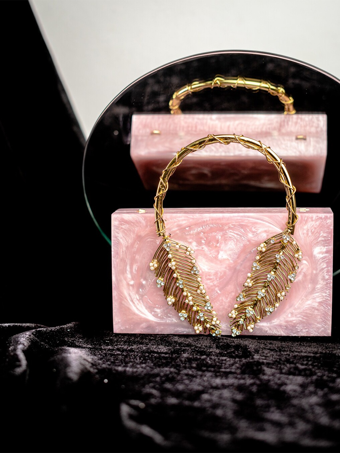 

NR By Nidhi Rathi Women Embellished Box Clutch, Pink