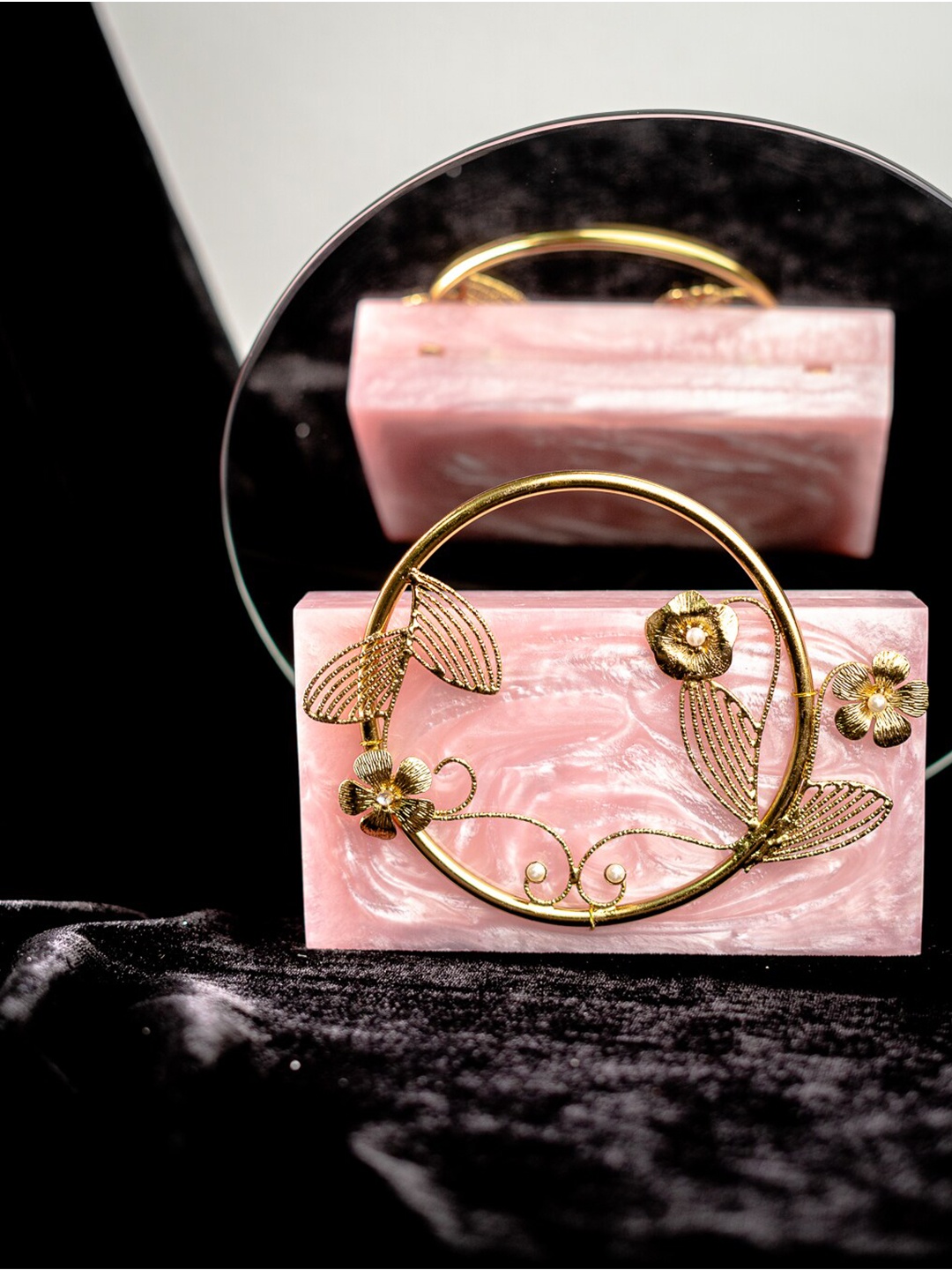 

NR By Nidhi Rathi Women Embellished Box Clutch, Pink