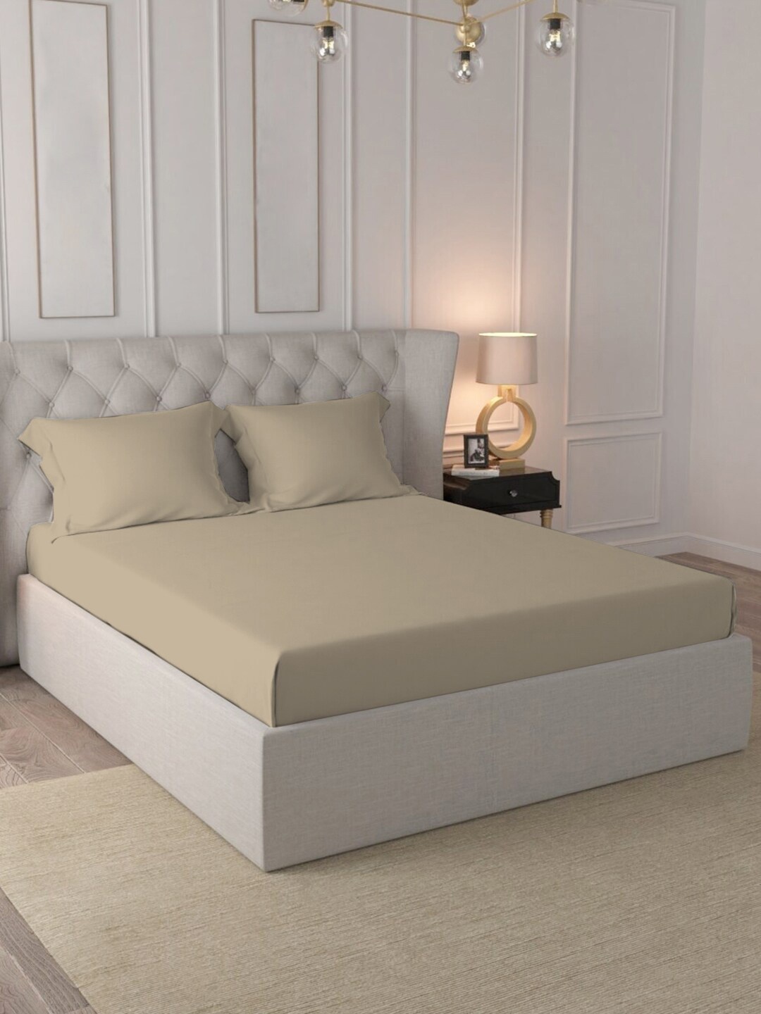 

PIZUNA LINENS Grey 400 TC Pure Cotton Queen Bedsheet & 2 Pillow Covers