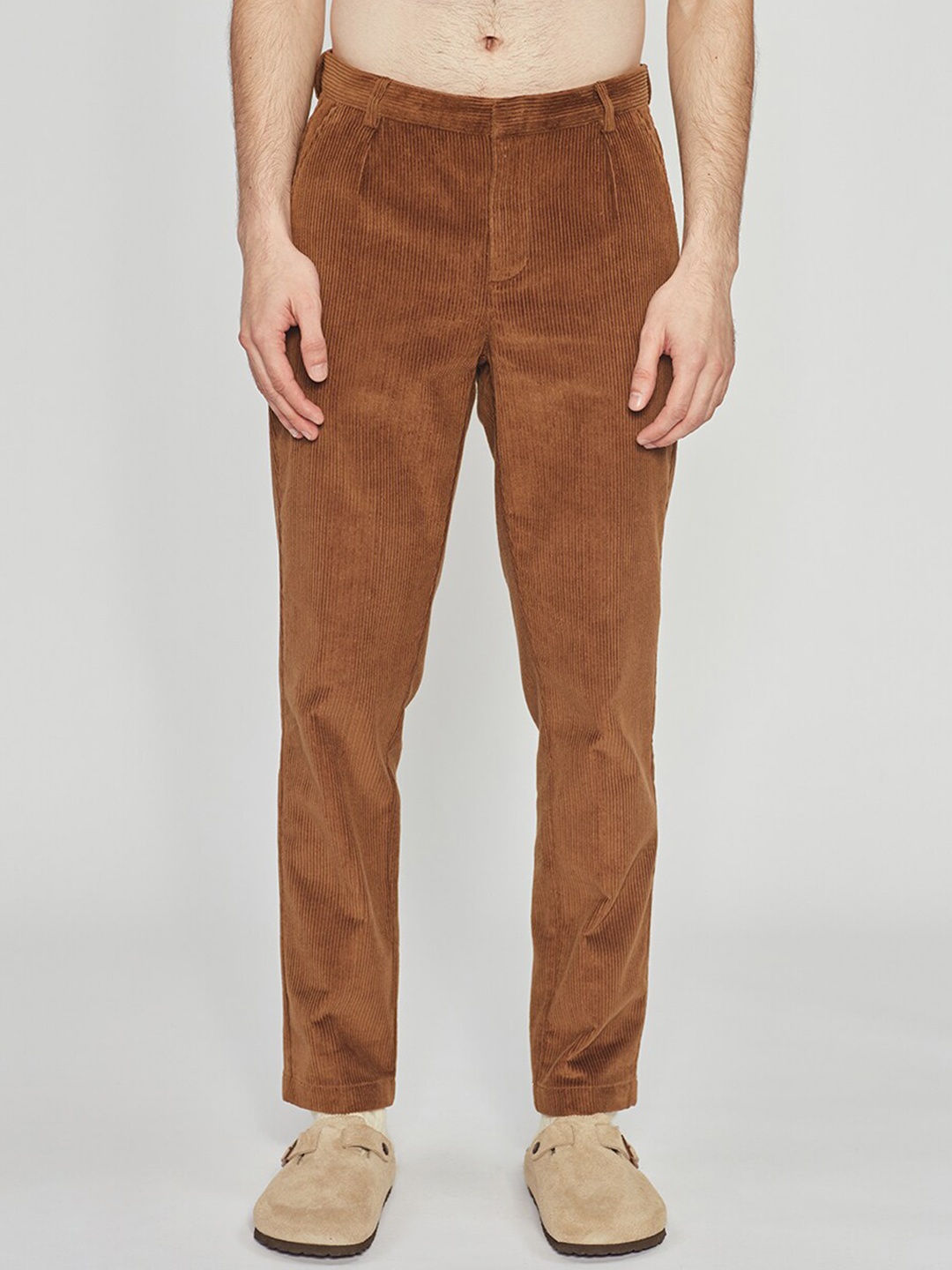 

Bhaane Men Straight Fit Cotton Trousers, Brown