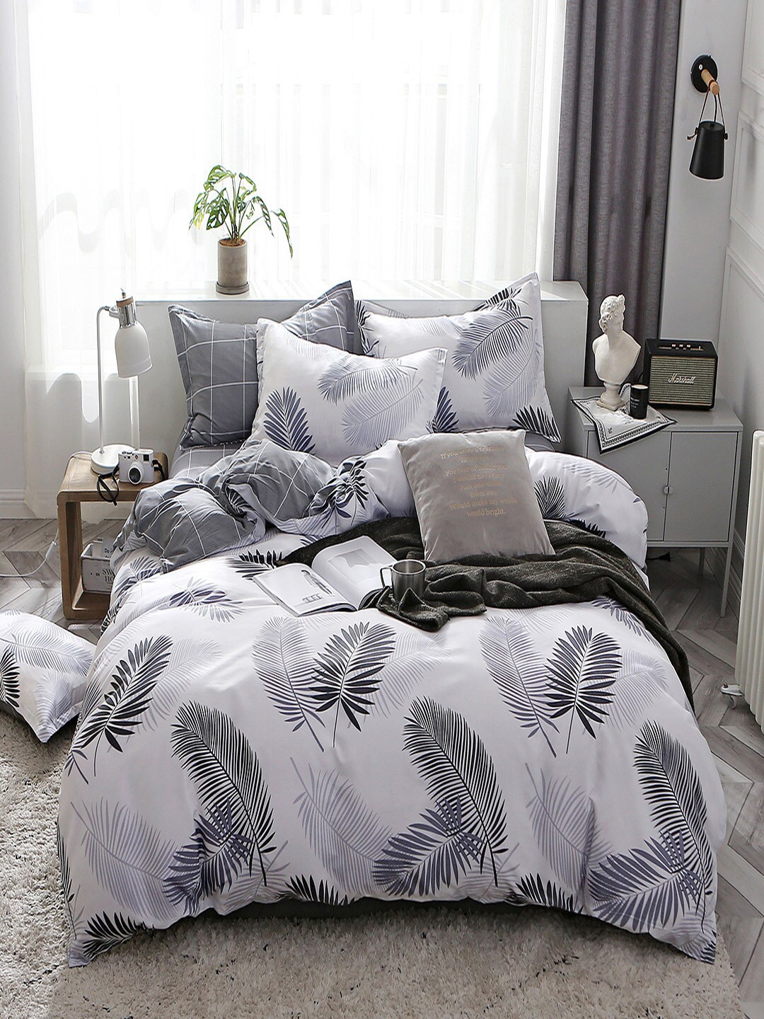 

JC Collection Grey & White Printed Double XL Bedding Set