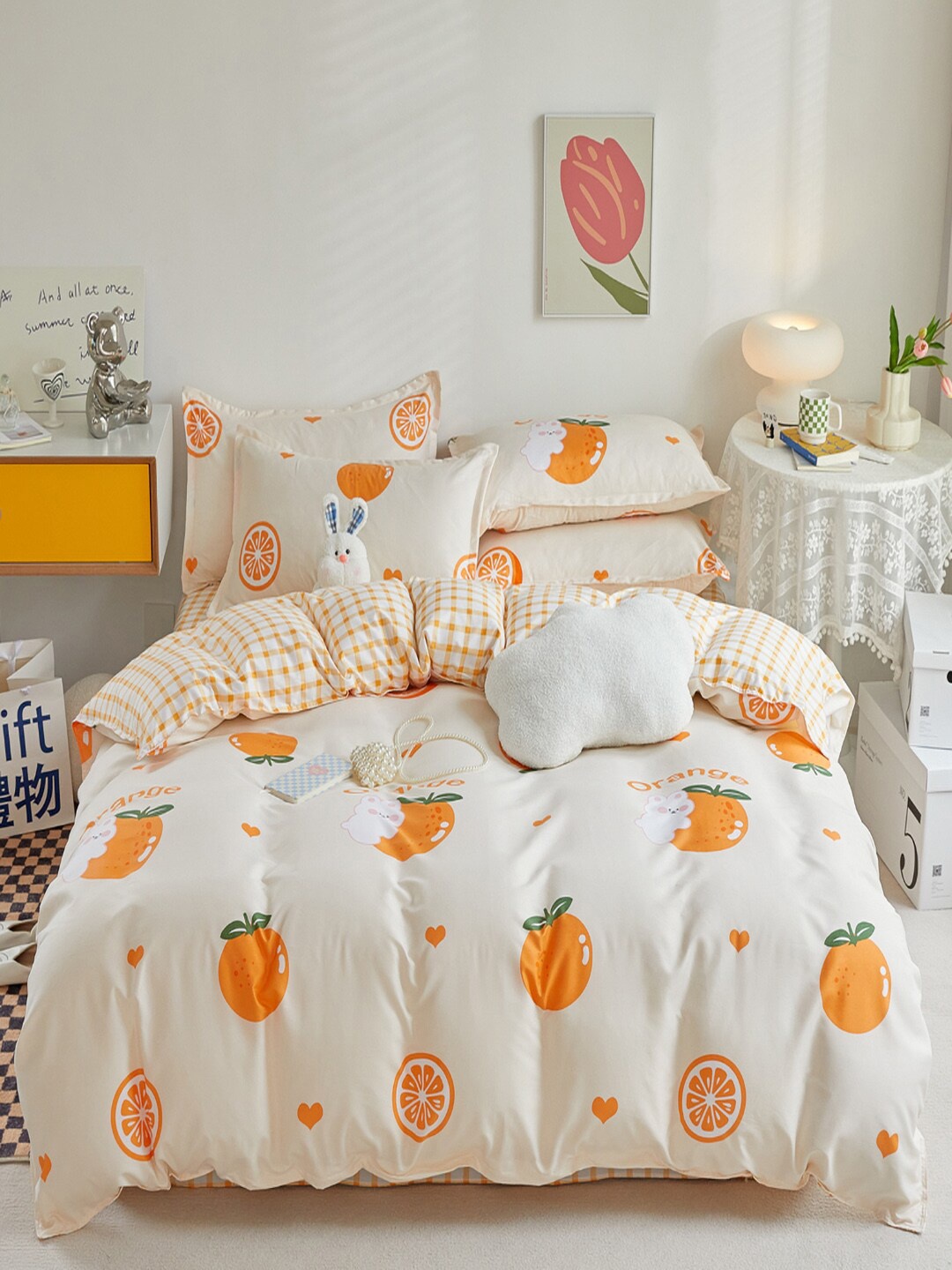 

JC HOME White Orange-Color Printed Single Bedding Set