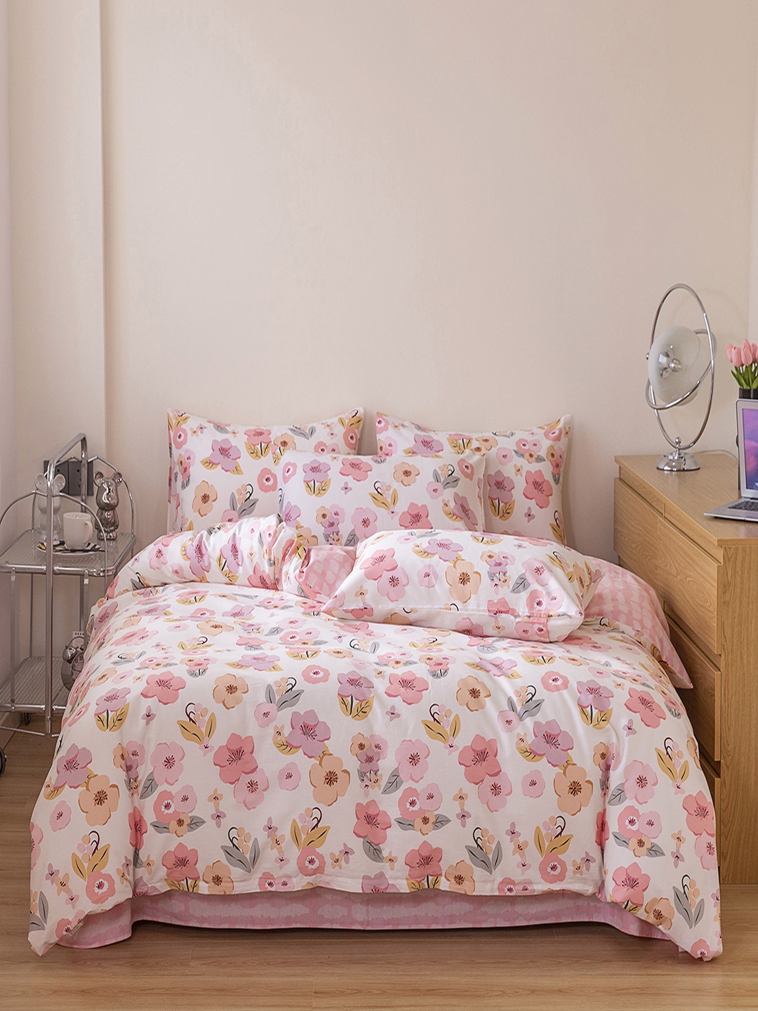 

JC HOME Pink & White Printed Pure Cotton Single Bedding Set