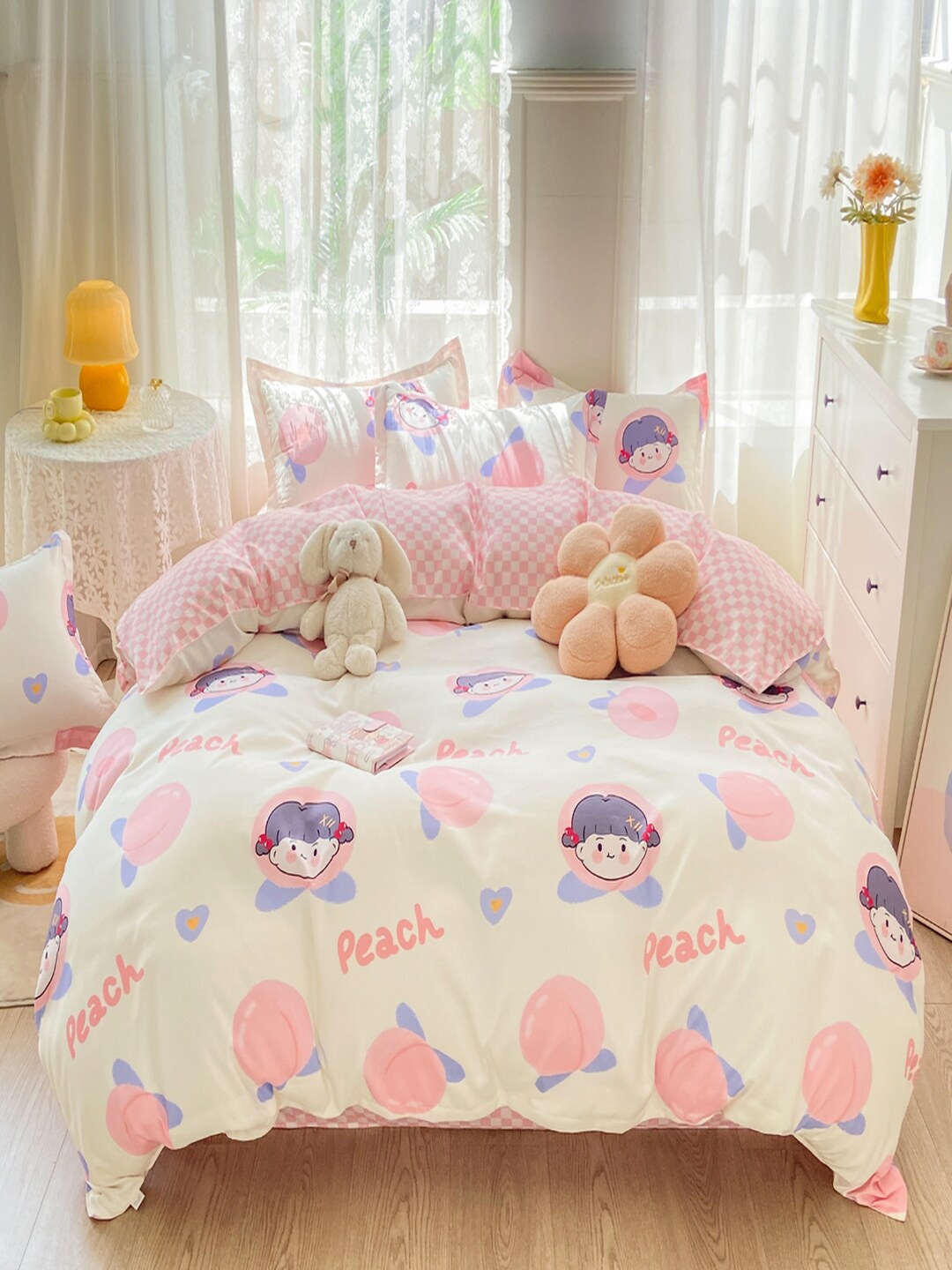 

JC HOME Pink & White Printed Double Queen Bedding Set