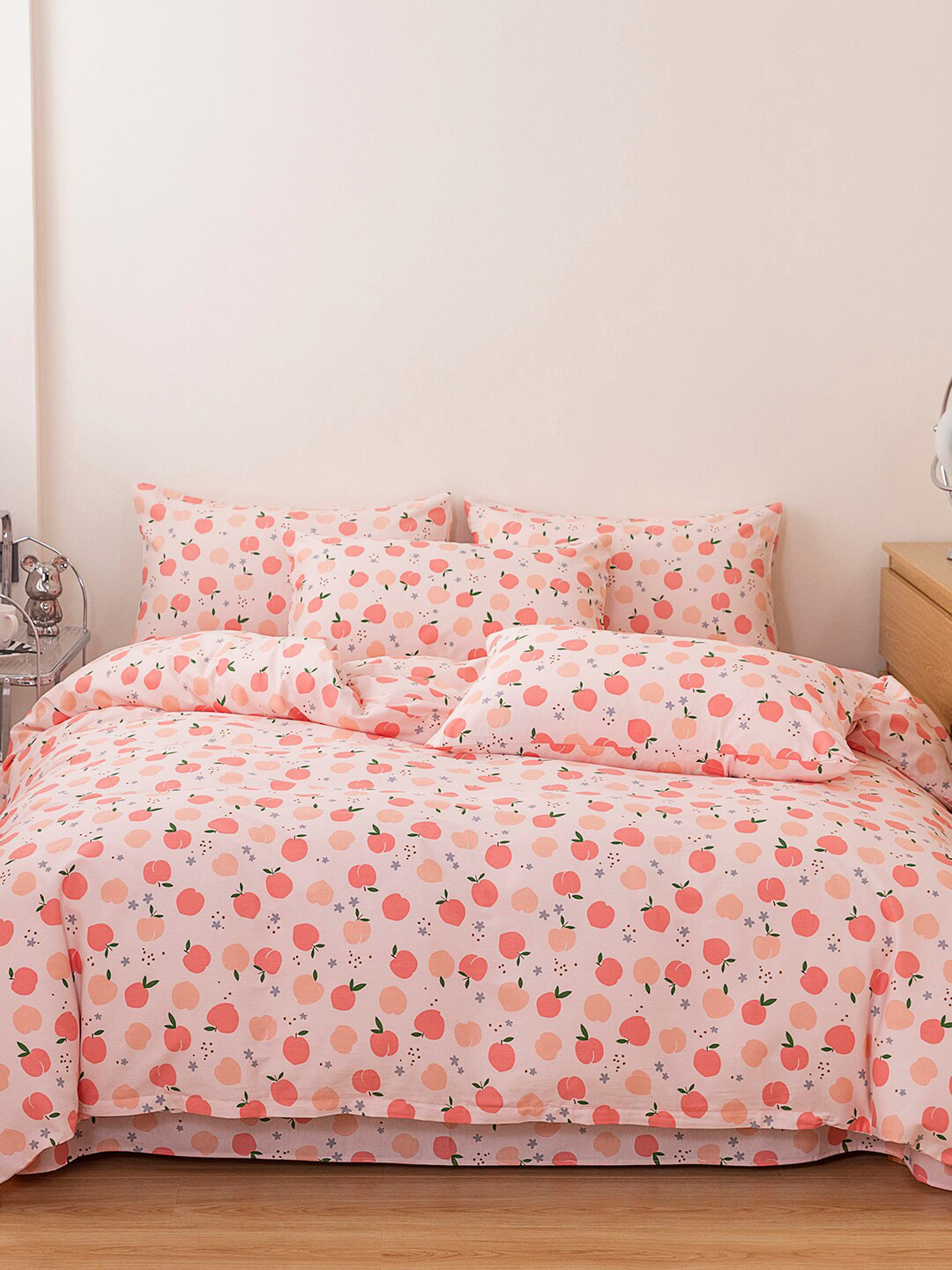 

JC Collection Pink & Peach Printed Pure Cotton Double Queen Bedding Set