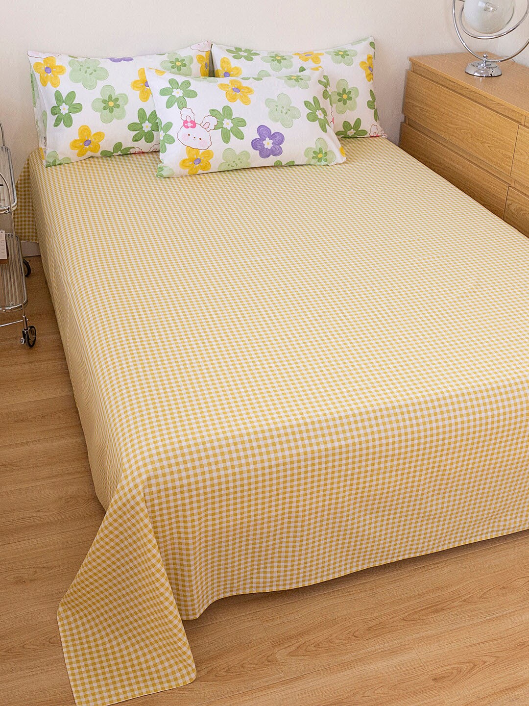 

JC Collection Green & Yellow Floral Printed Pure Cotton Double Extra Large Bedding Set