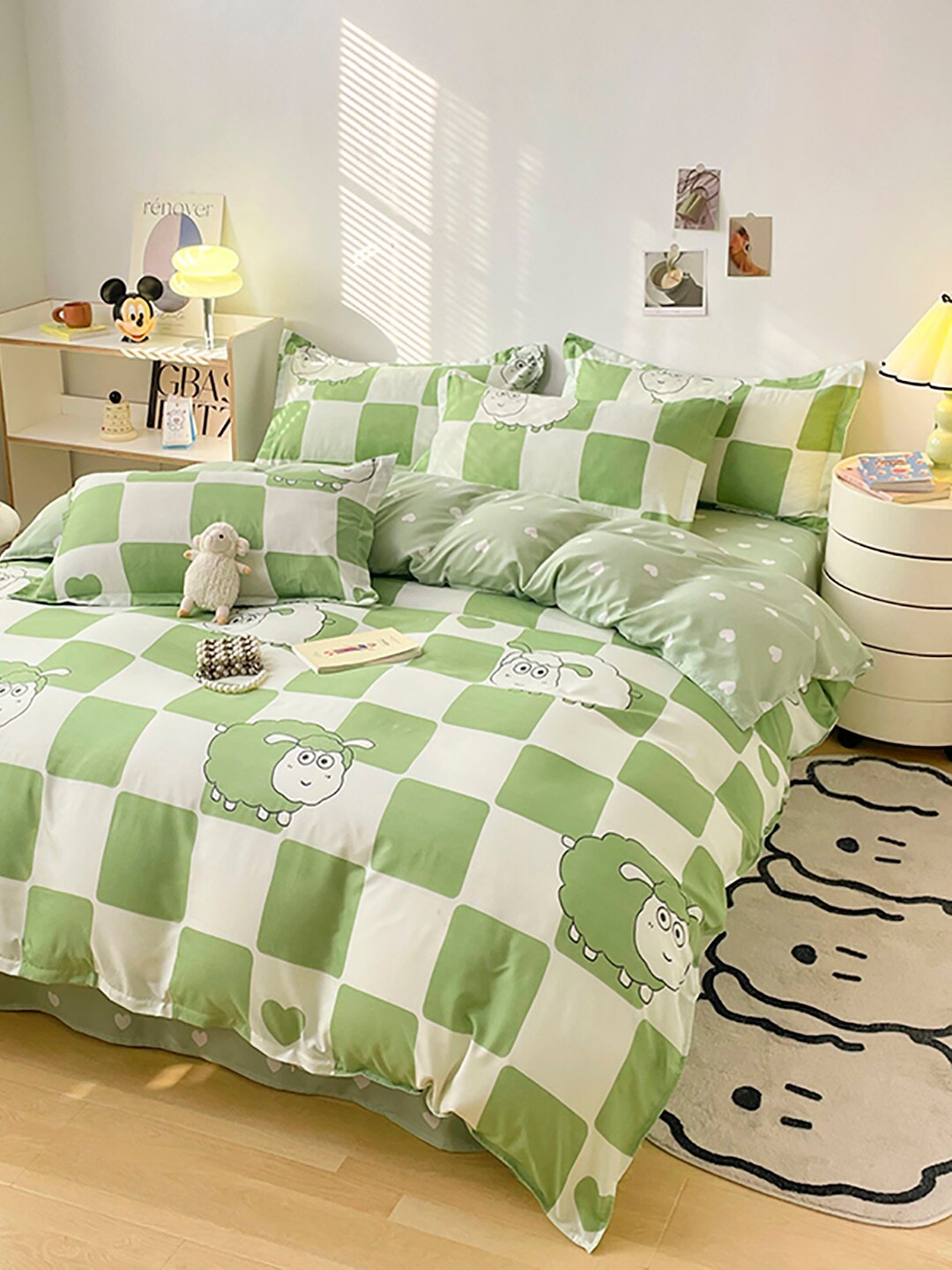 

JC HOME Green & White Printed Double Extra Large Bedding Set