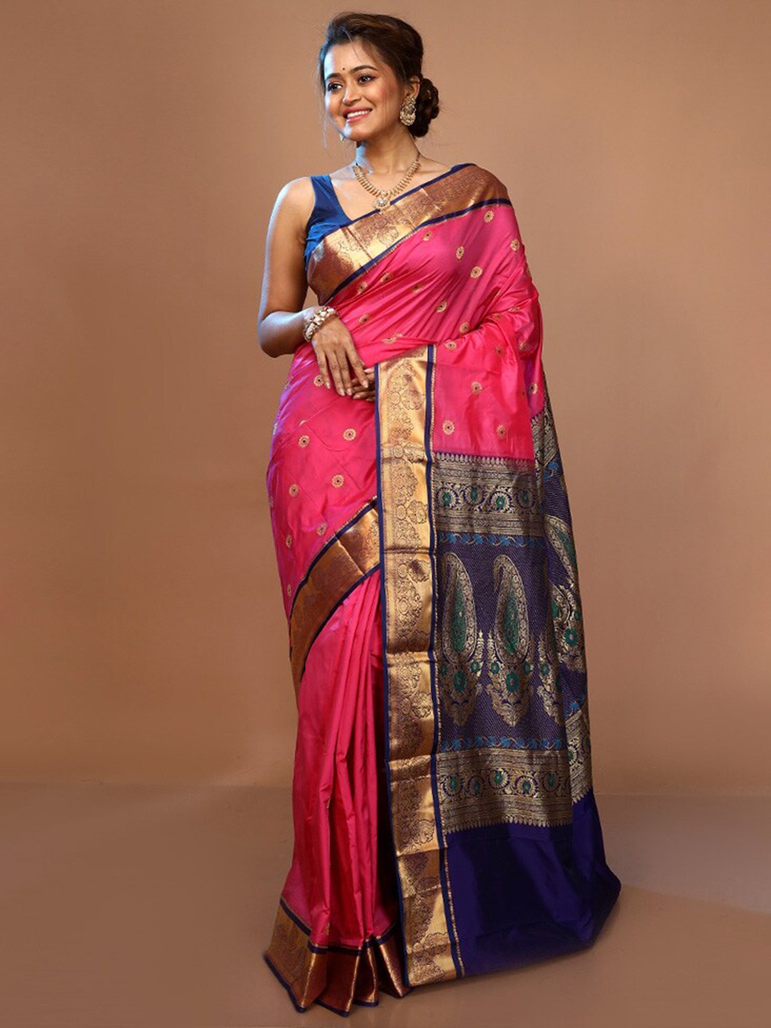 

AllSilks Floral Pure Silk Kanjeevaram Zari Saree With Blouse Piece, Pink