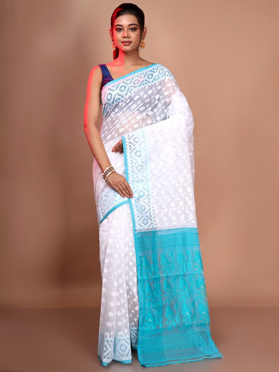 

AllSilks Floral Woven Design Pure Cotton Taant Saree, White