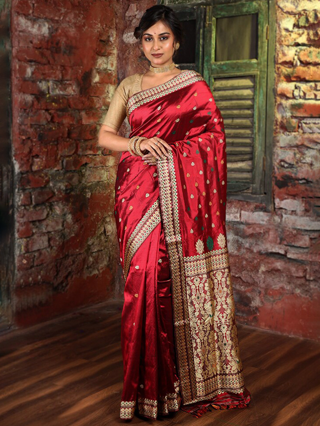 

AllSilks Floral Woven Design Zari Pure Silk Saree, Red