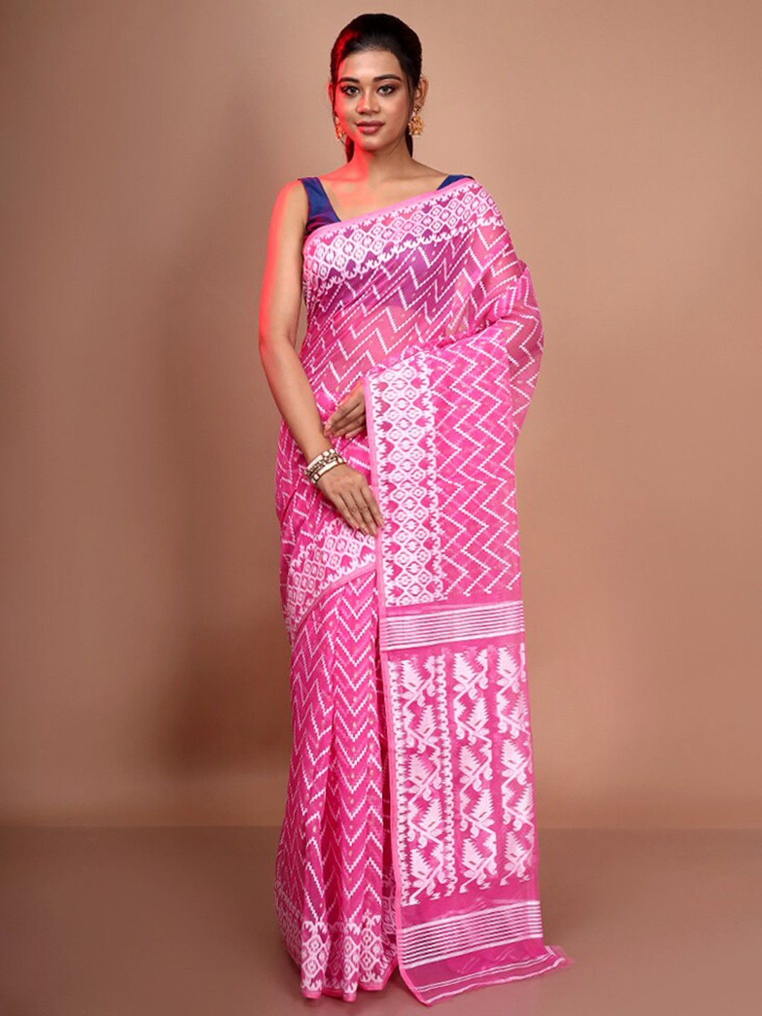 

AllSilks Geometric Printed Pure Cotton Taant Saree, Pink