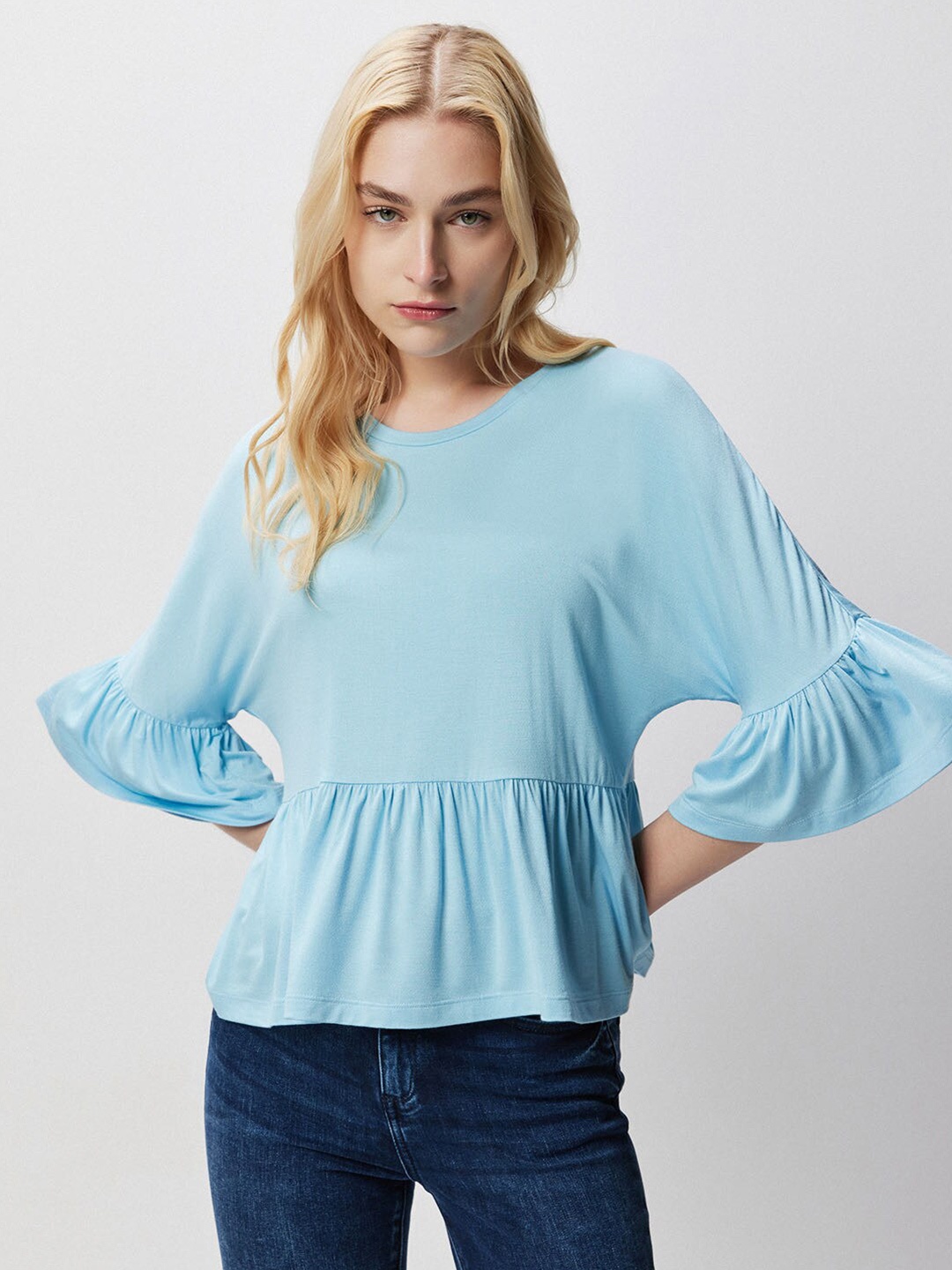 

COVER STORY Blue Round Neck Bell Sleeve Peplum Top