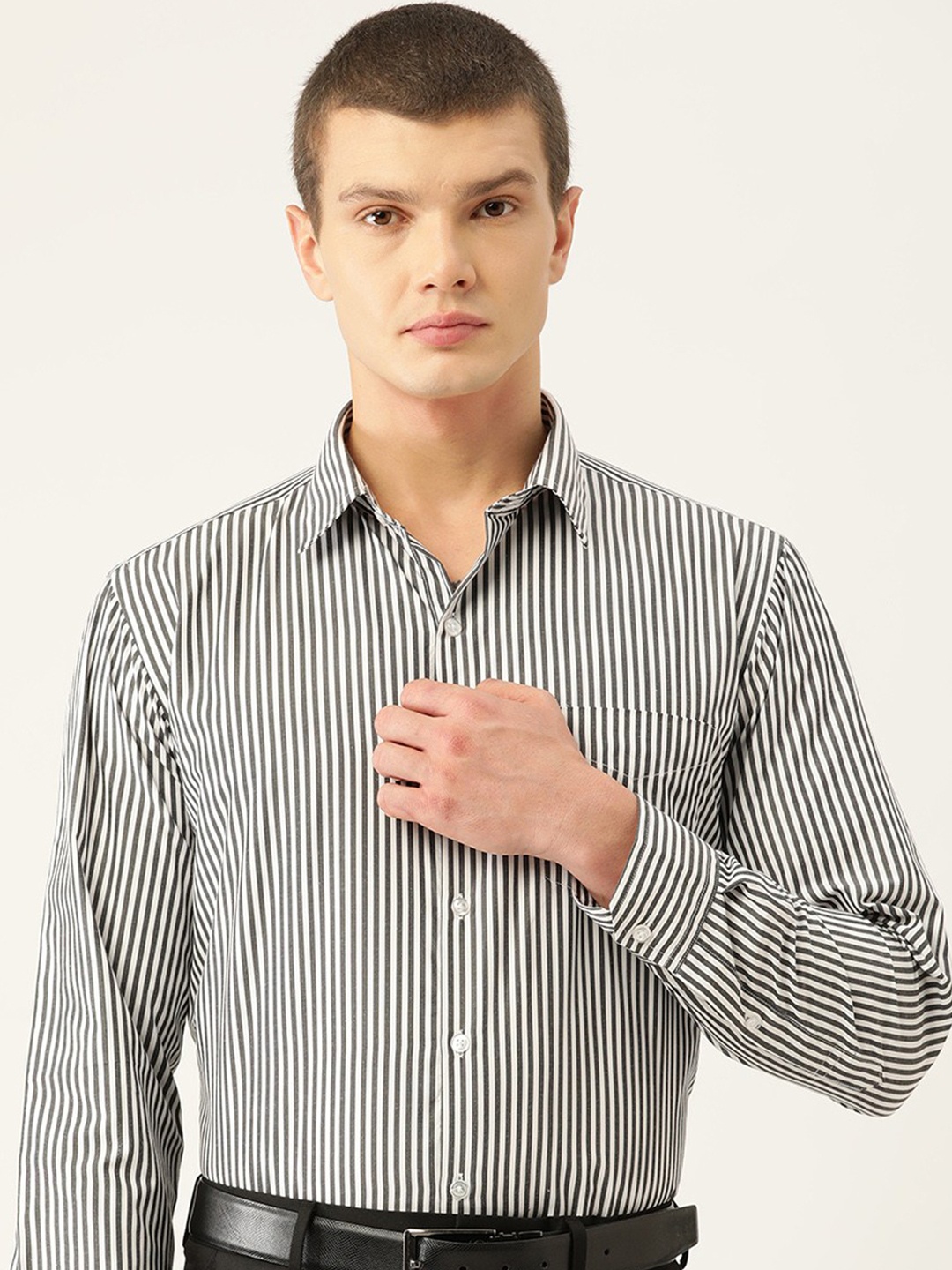 

English Navy Men Slim Fit Opaque Striped Formal Shirt, Black