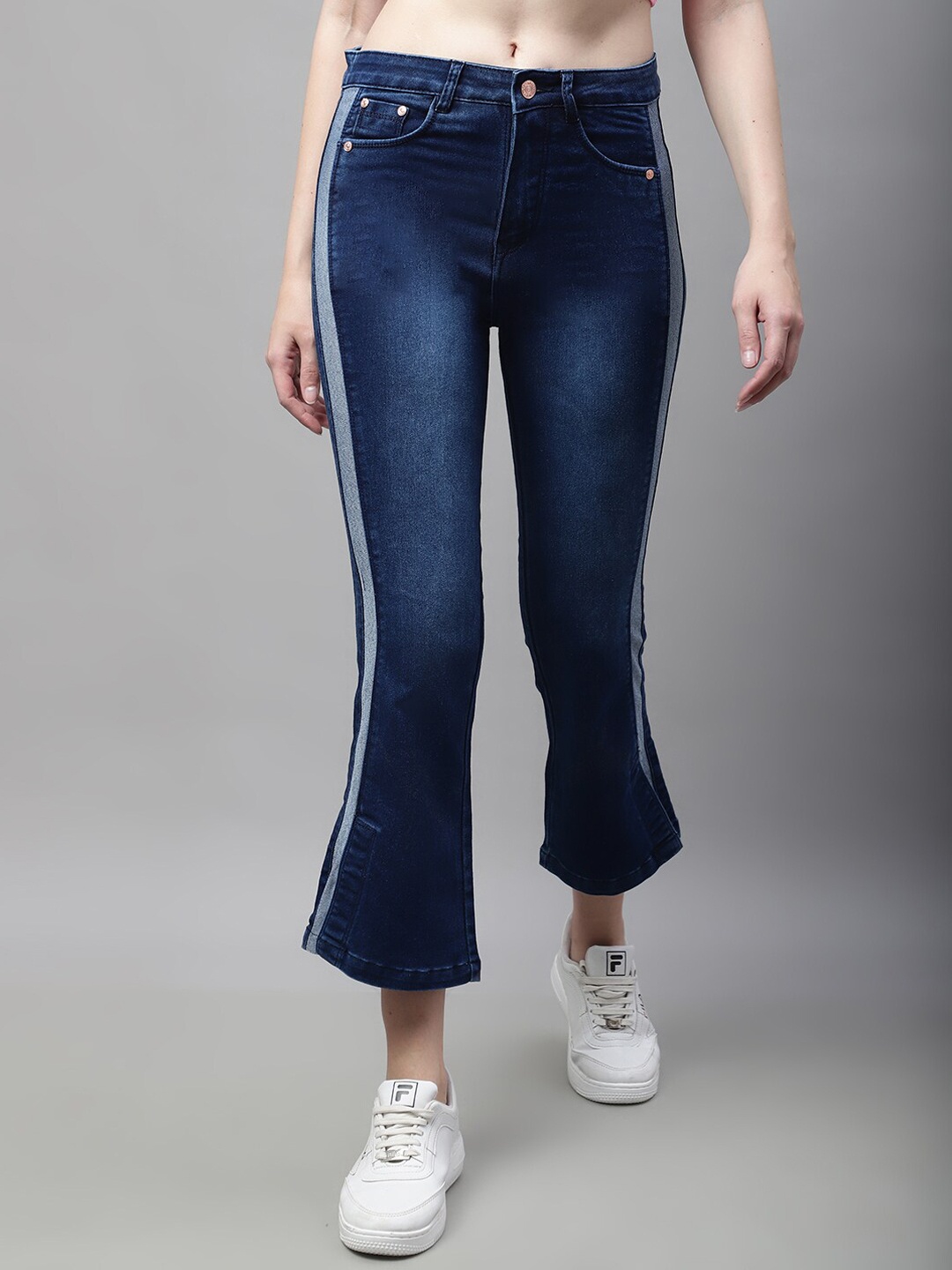 

NULL NAUT Women Mid-Rise Stretchable Light Fade Bootcut Jeans, Blue