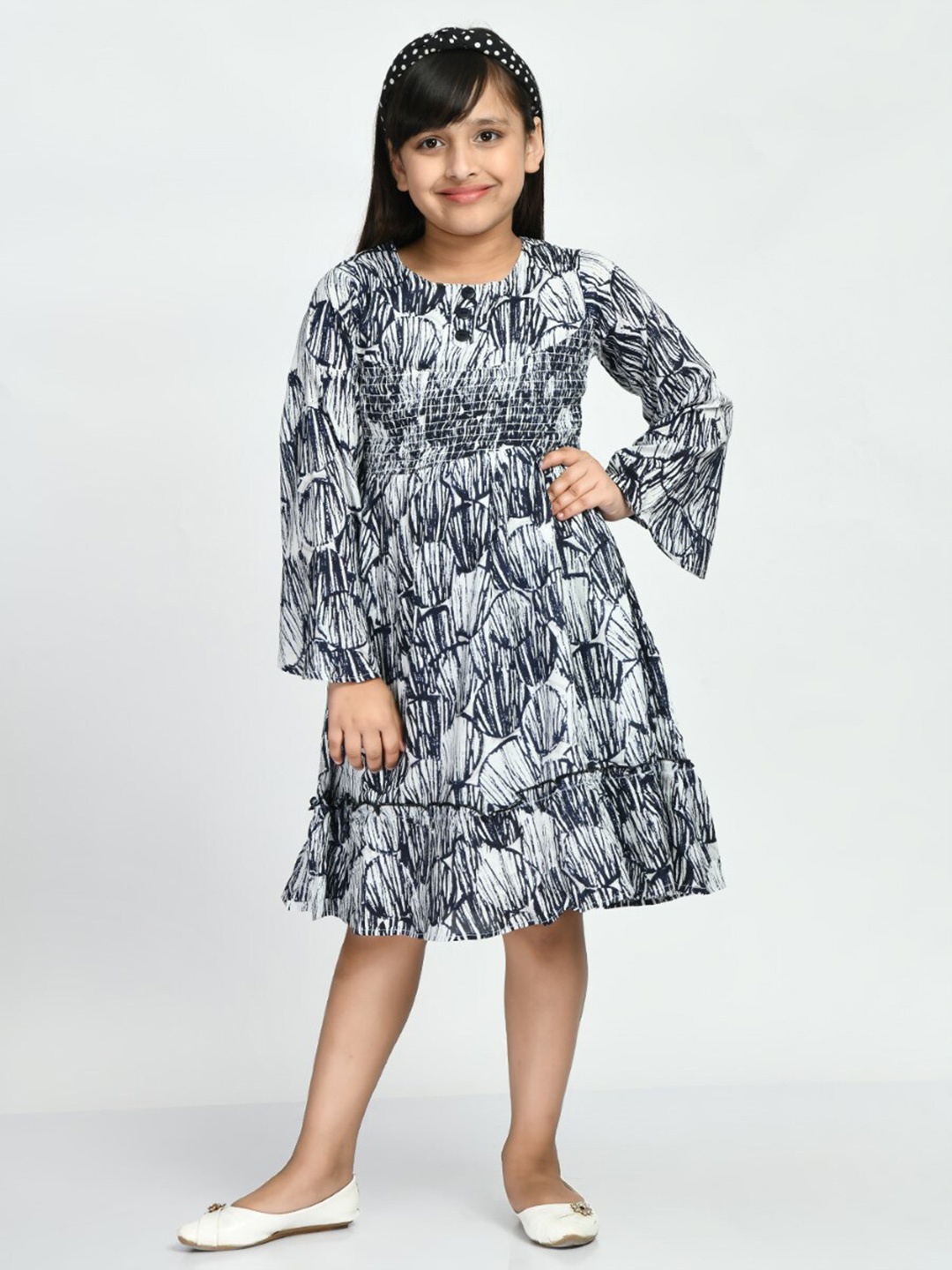 

Bella Moda Girls Floral Print Bell Sleeve Fit & Flare Dress, Black