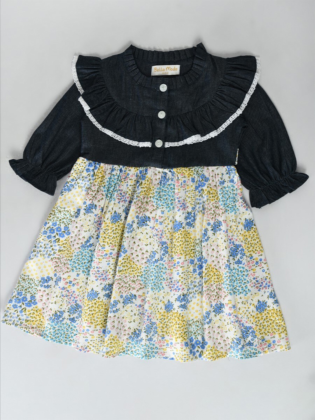

Bella Moda Girls Floral Printed Ruffles Pure Cotton A-Line Dress, White