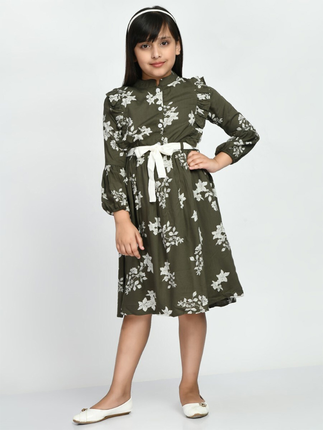 

Bella Moda Girls Floral Printed Ruffled Pure Cotton Fit & Flare Dress With Belt, Olive