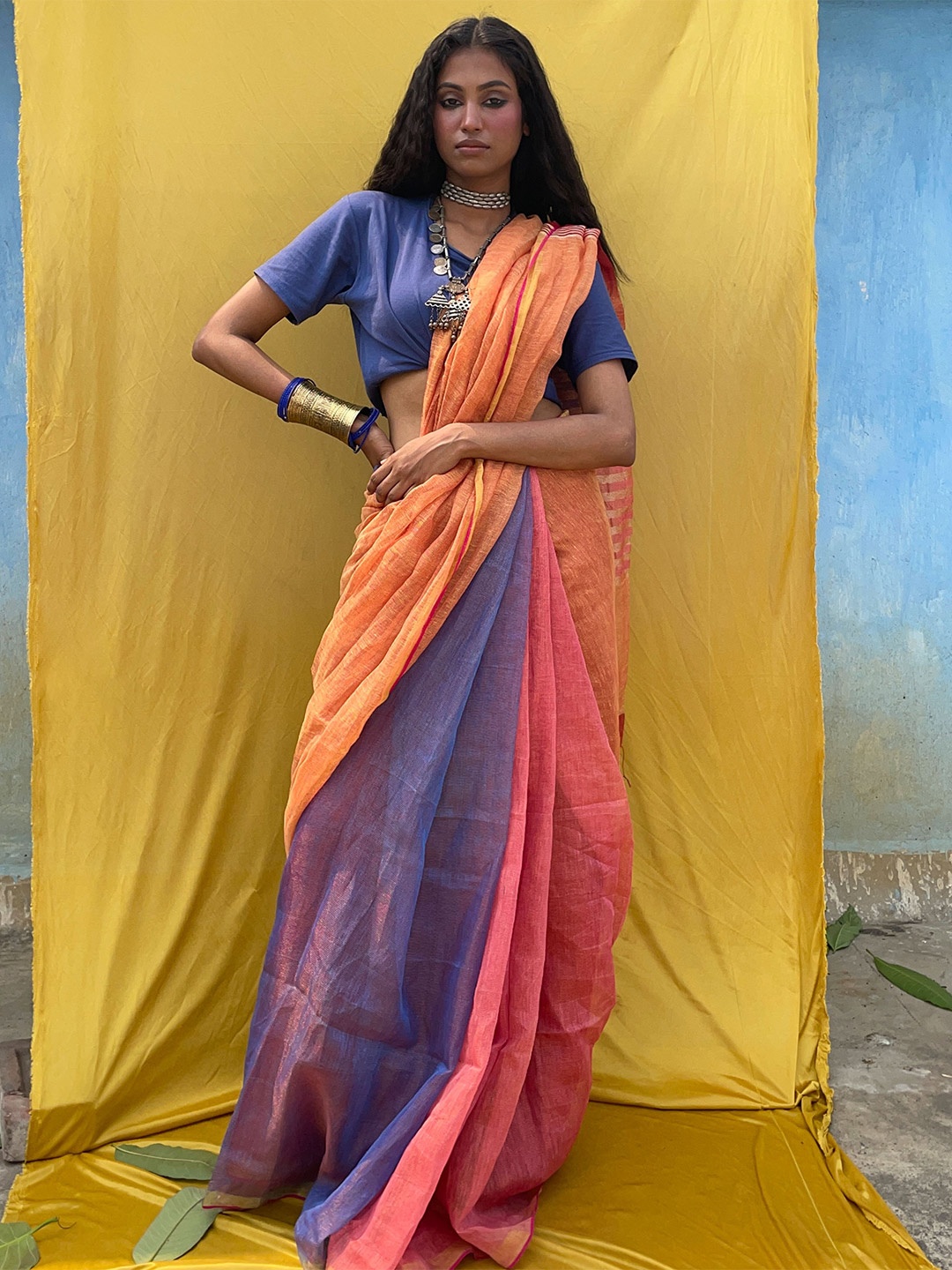 

Chidiyaa Pure Linen Half and Half Saree, Blue