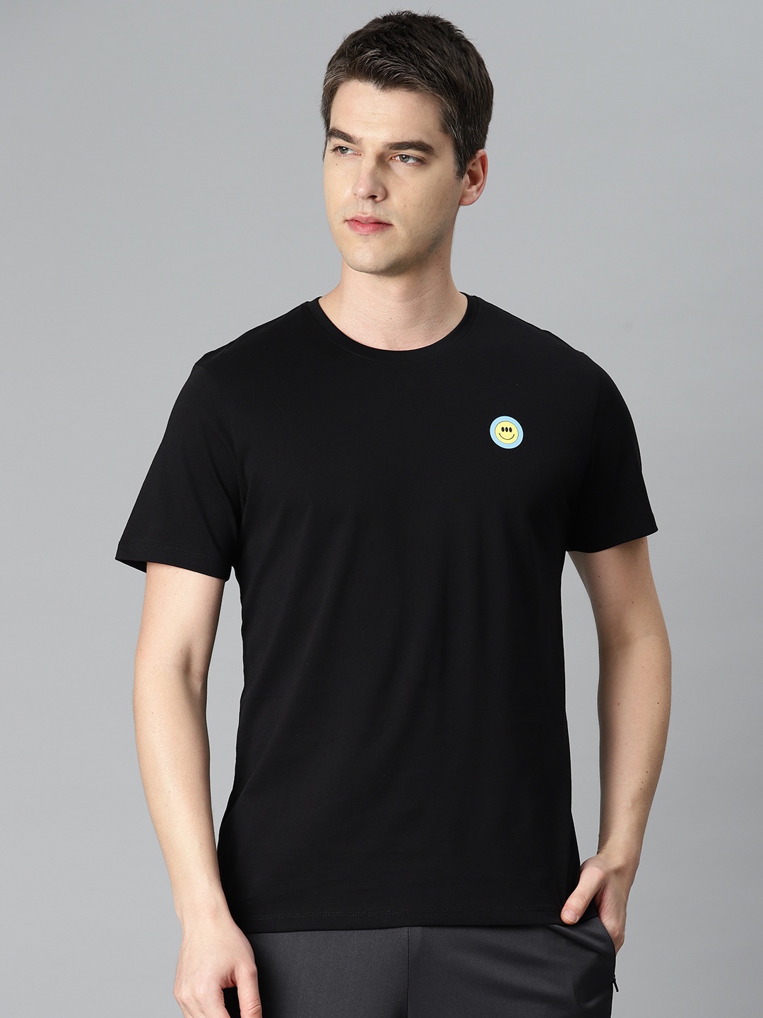 

Alcis Men Sports T-shirt, Black