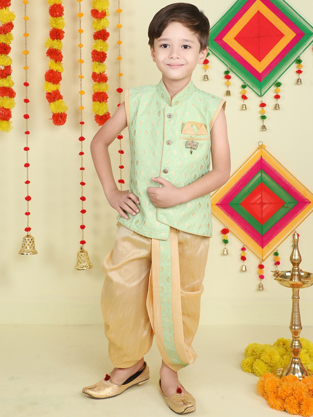 

Jeetethnics Boys Ethnic Motif Woven Design Mandarin Collar Kurta With Dhoti Pants, Green