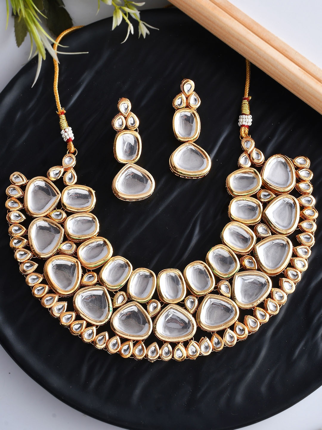 

Silvermerc Designs Gold- Plated Kundan Stone Studded Bridal Jewellery Set