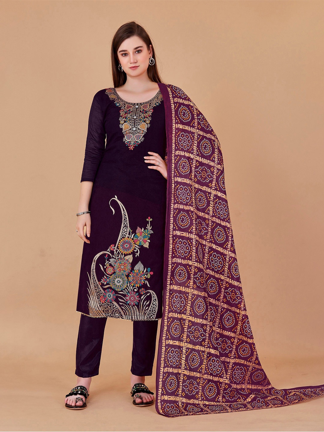 

Fashion FRICKS Ethnic Motifs Zari Embroidered Unstitched Dress Material, Burgundy